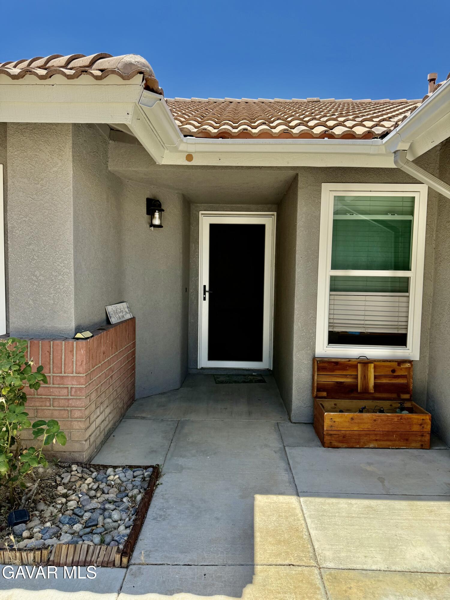 38229 Mentor Court Property Photo 3