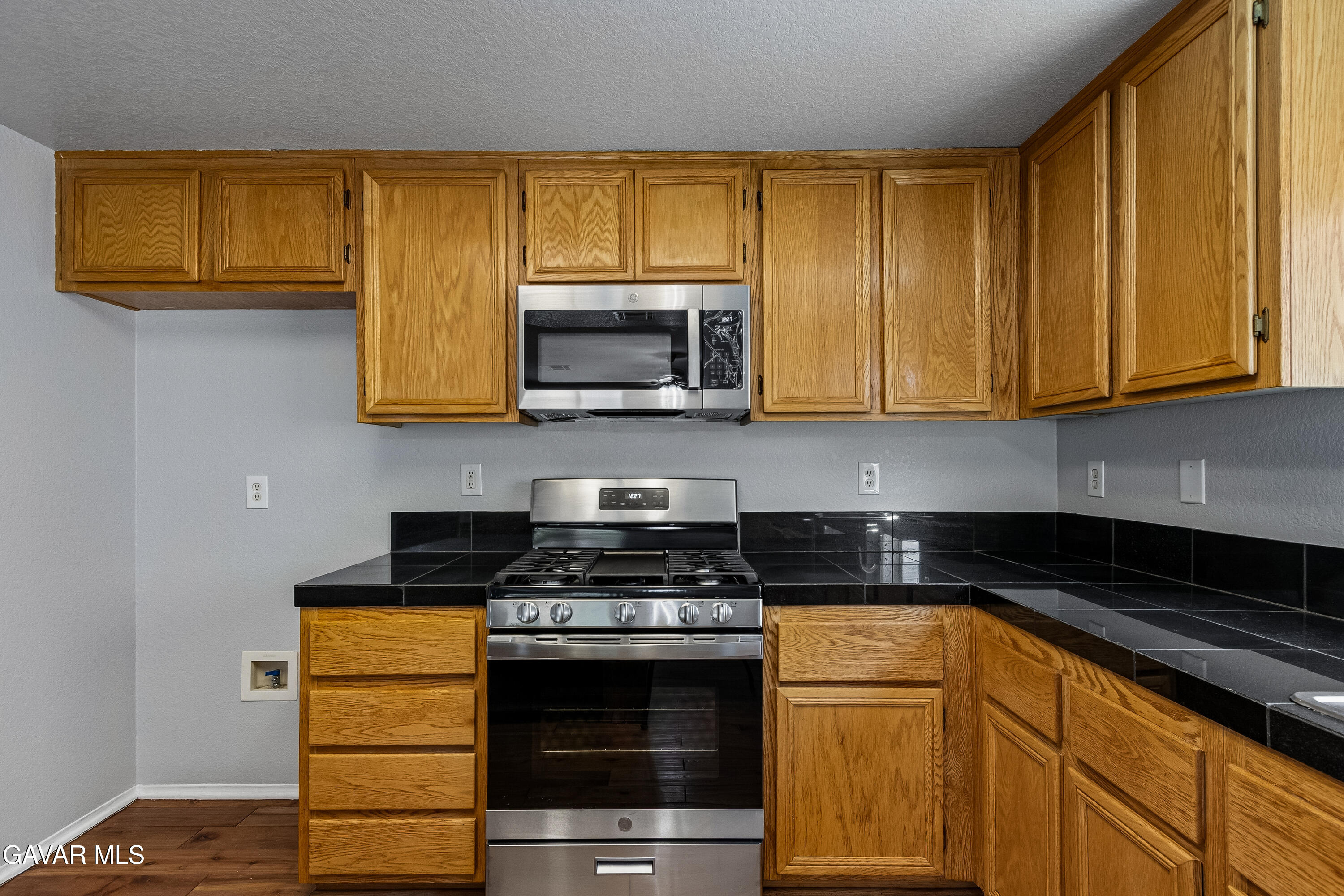 43637 6th Street Property Photo 17
