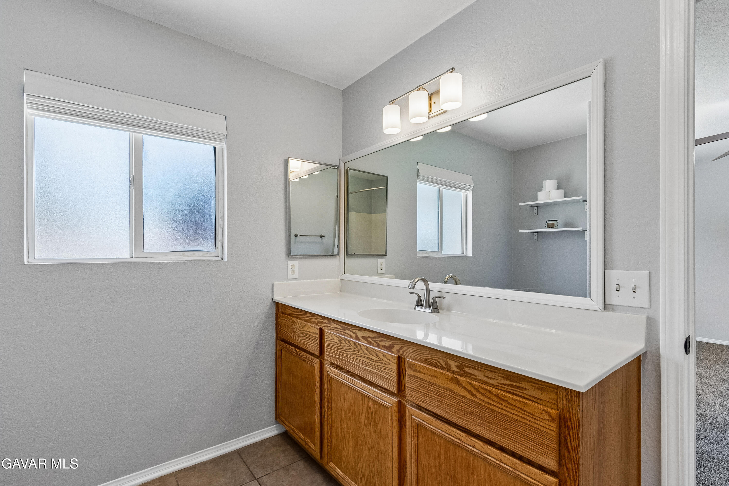 43637 6th Street Property Photo 23