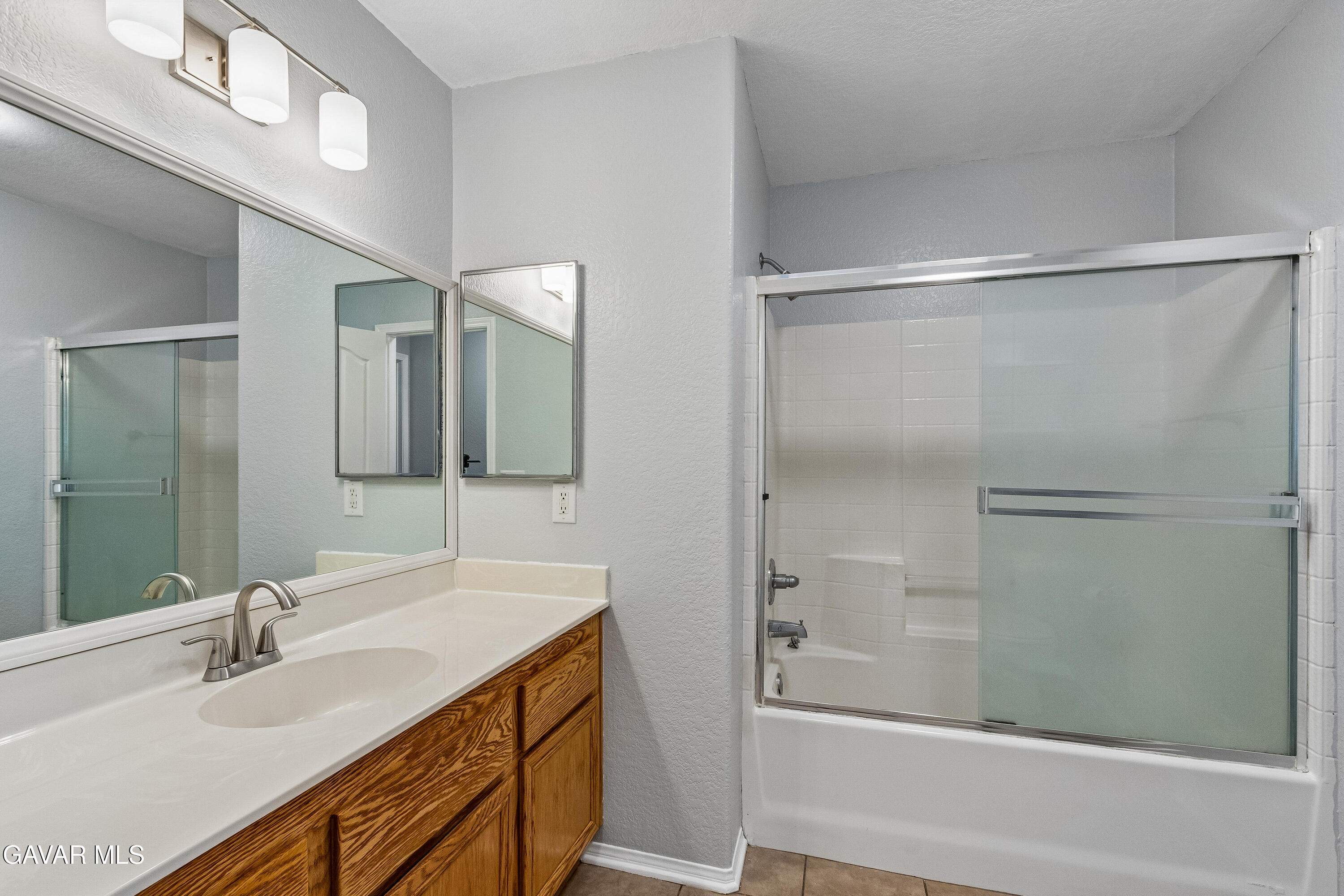 43637 6th Street Property Photo 33