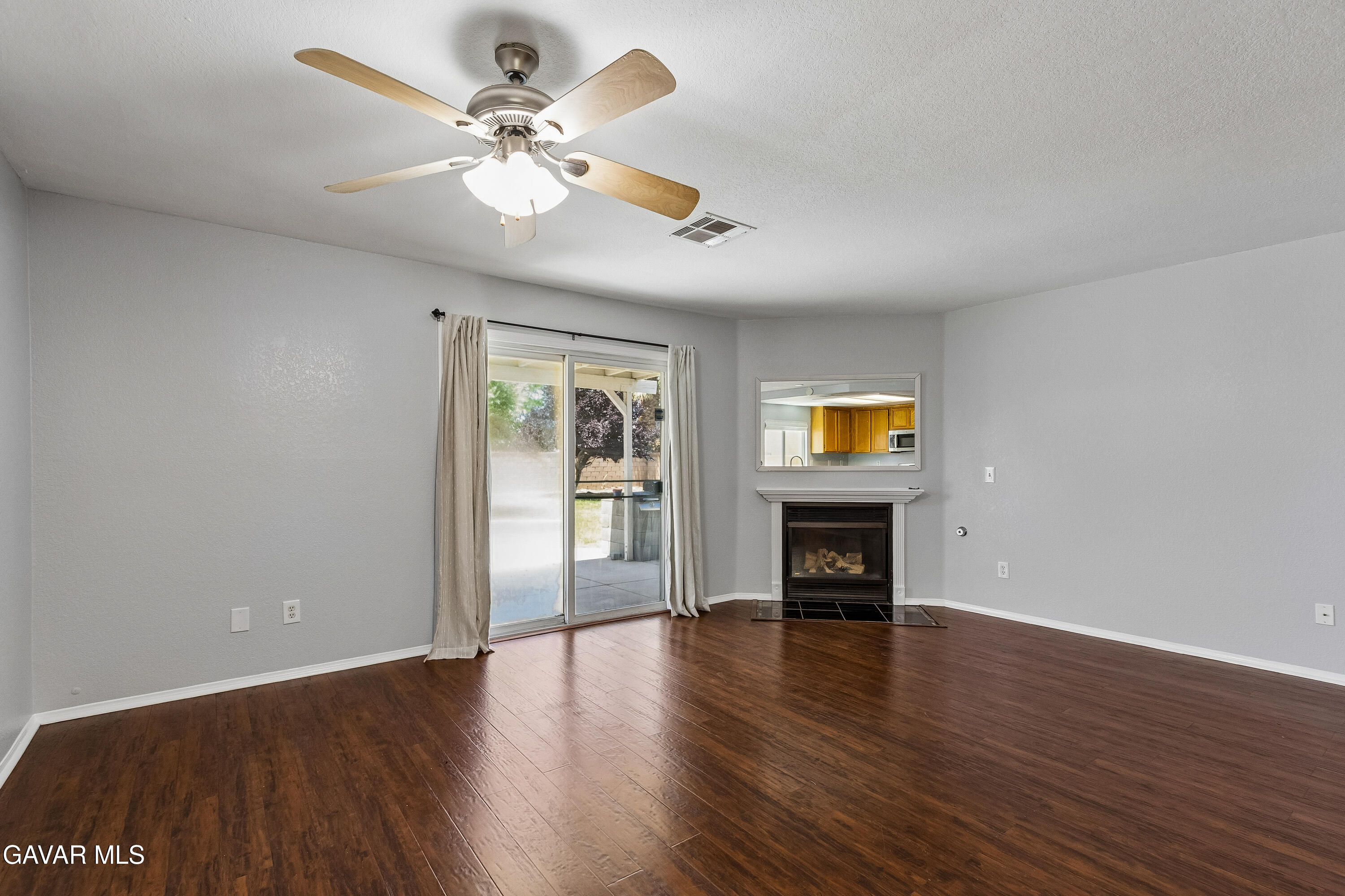 43637 6th Street Property Photo 49