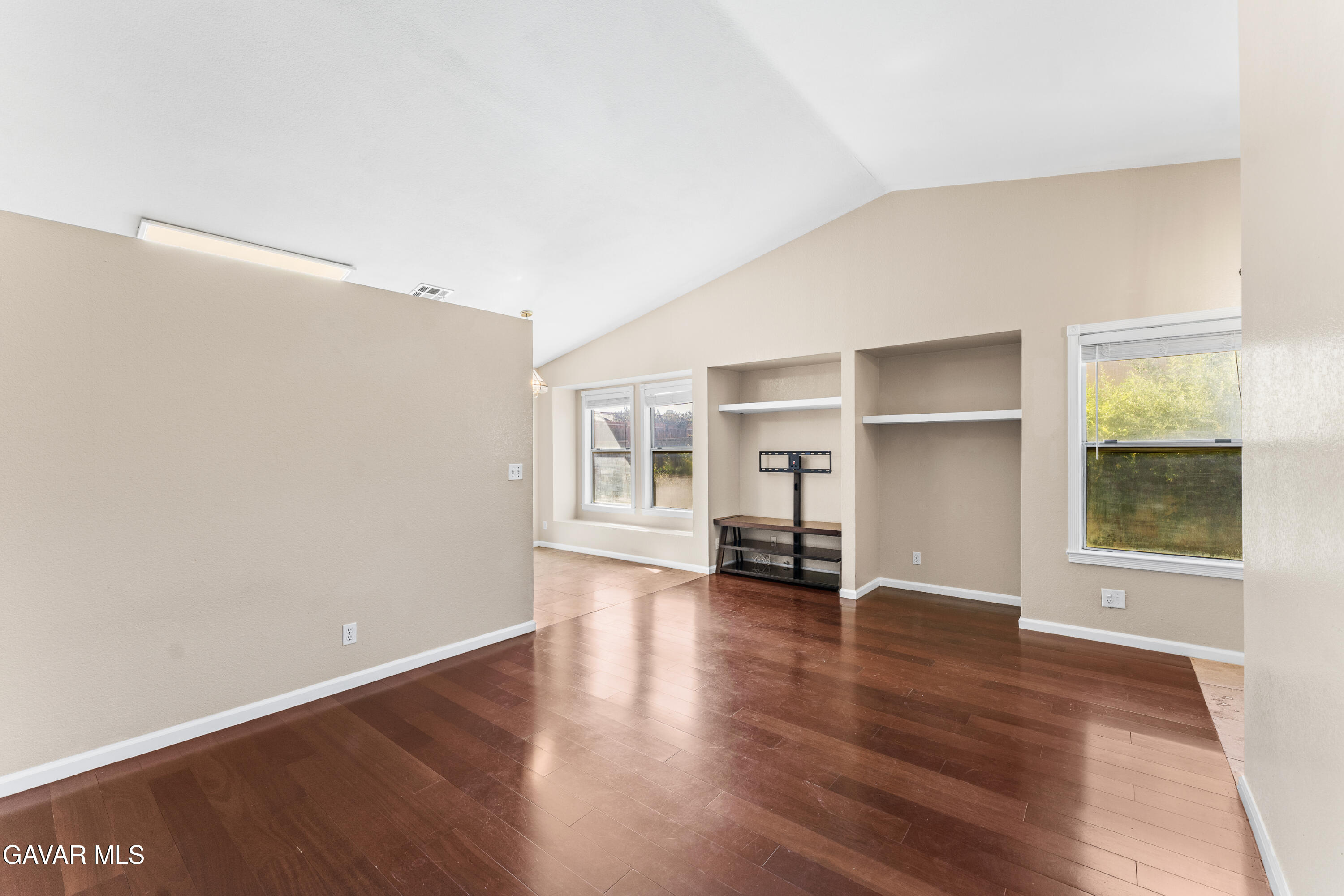 3648 Scherer Drive Property Photo 11