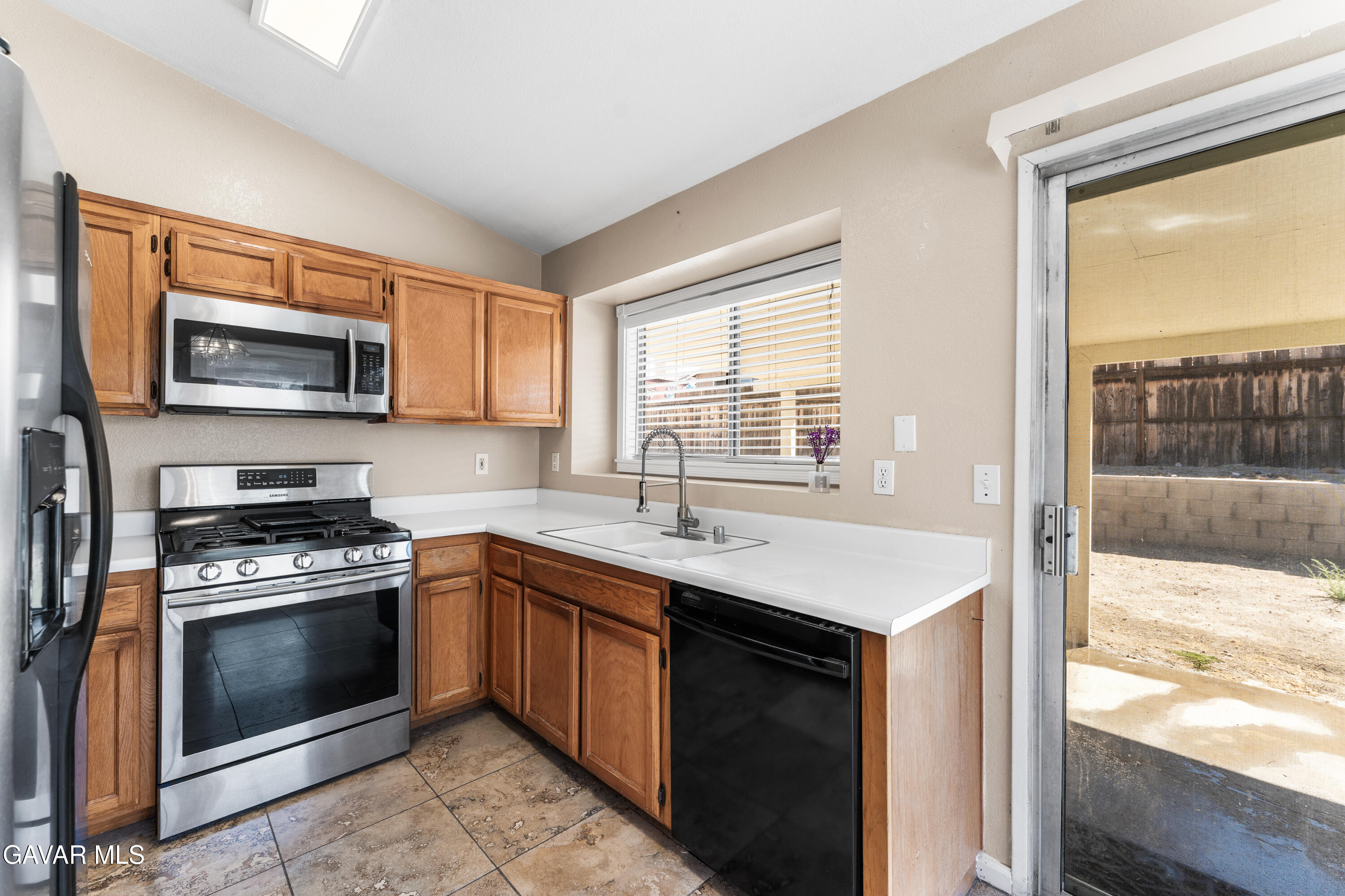3648 Scherer Drive Property Photo 18