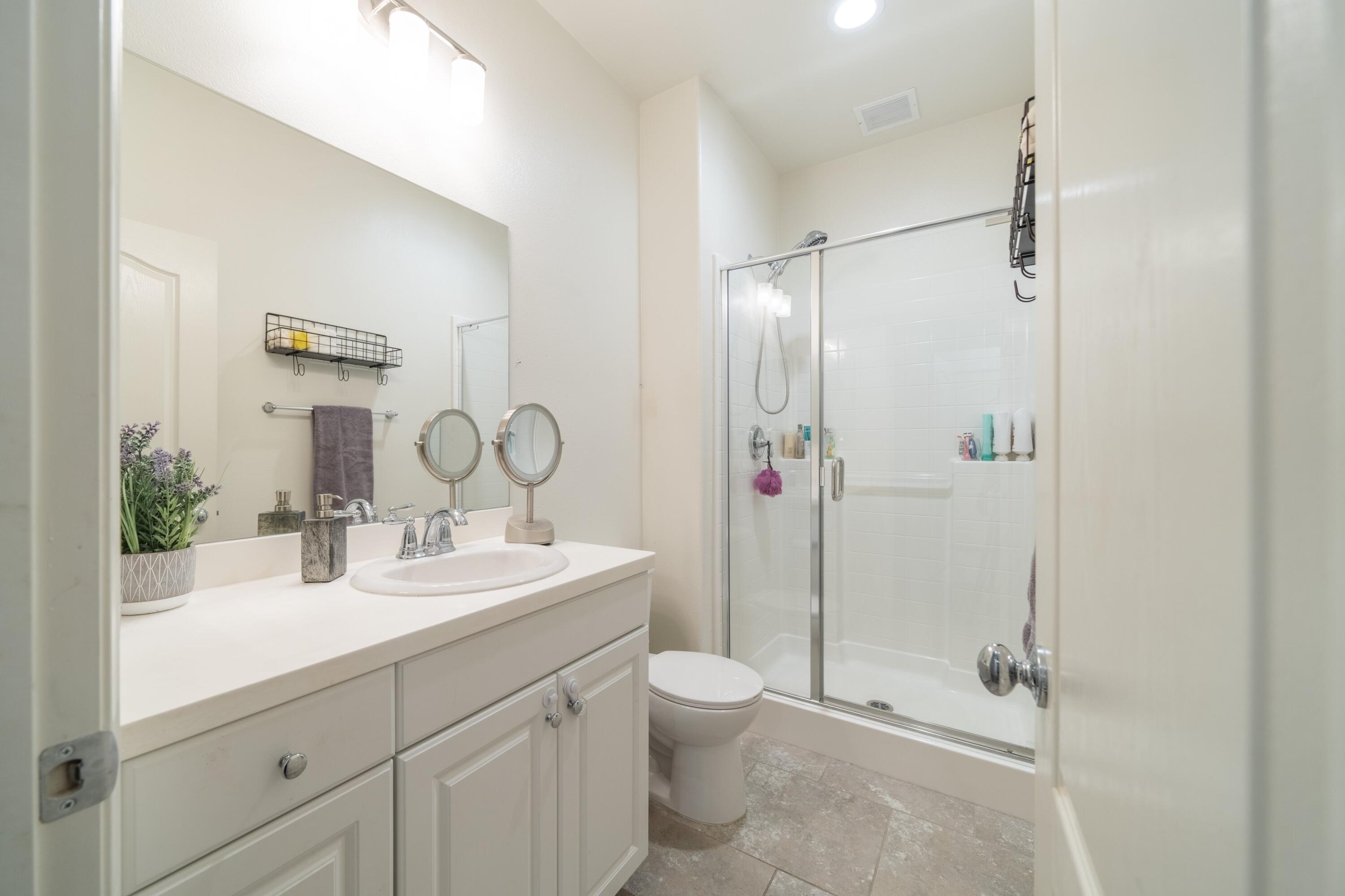 411 Calabrese Street Property Photo 4