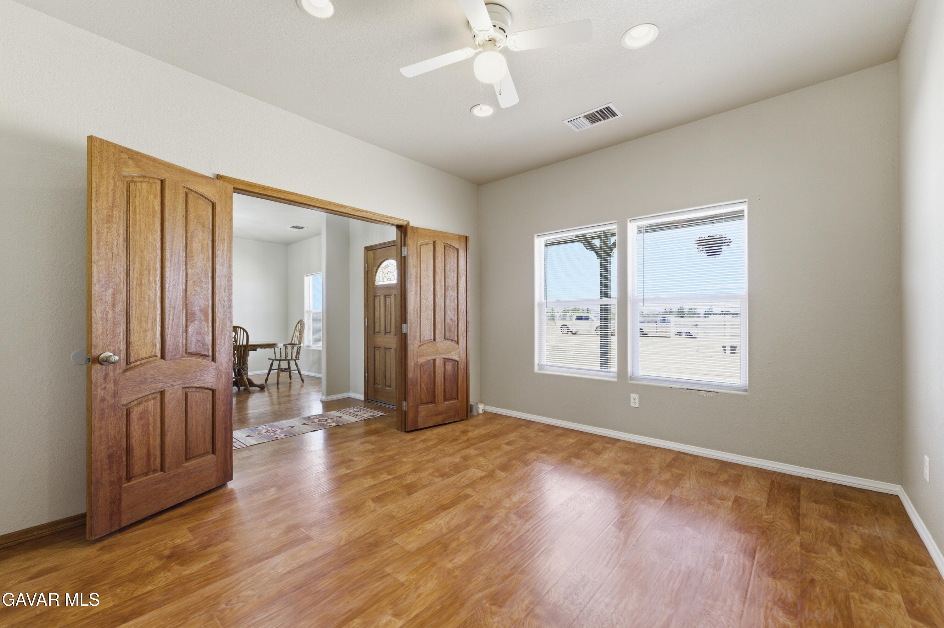 8224 W Avenue D4 Property Photo 18