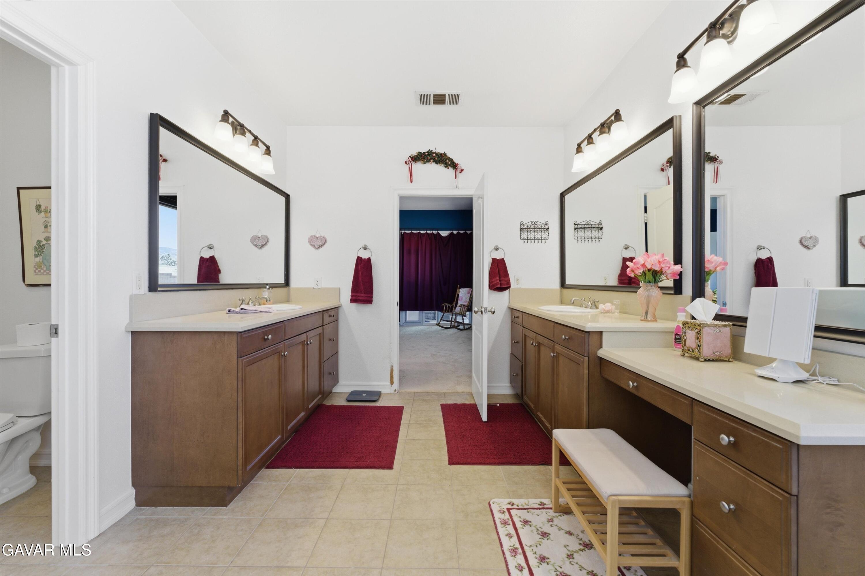 41641 Doverwood Court Property Photo 12