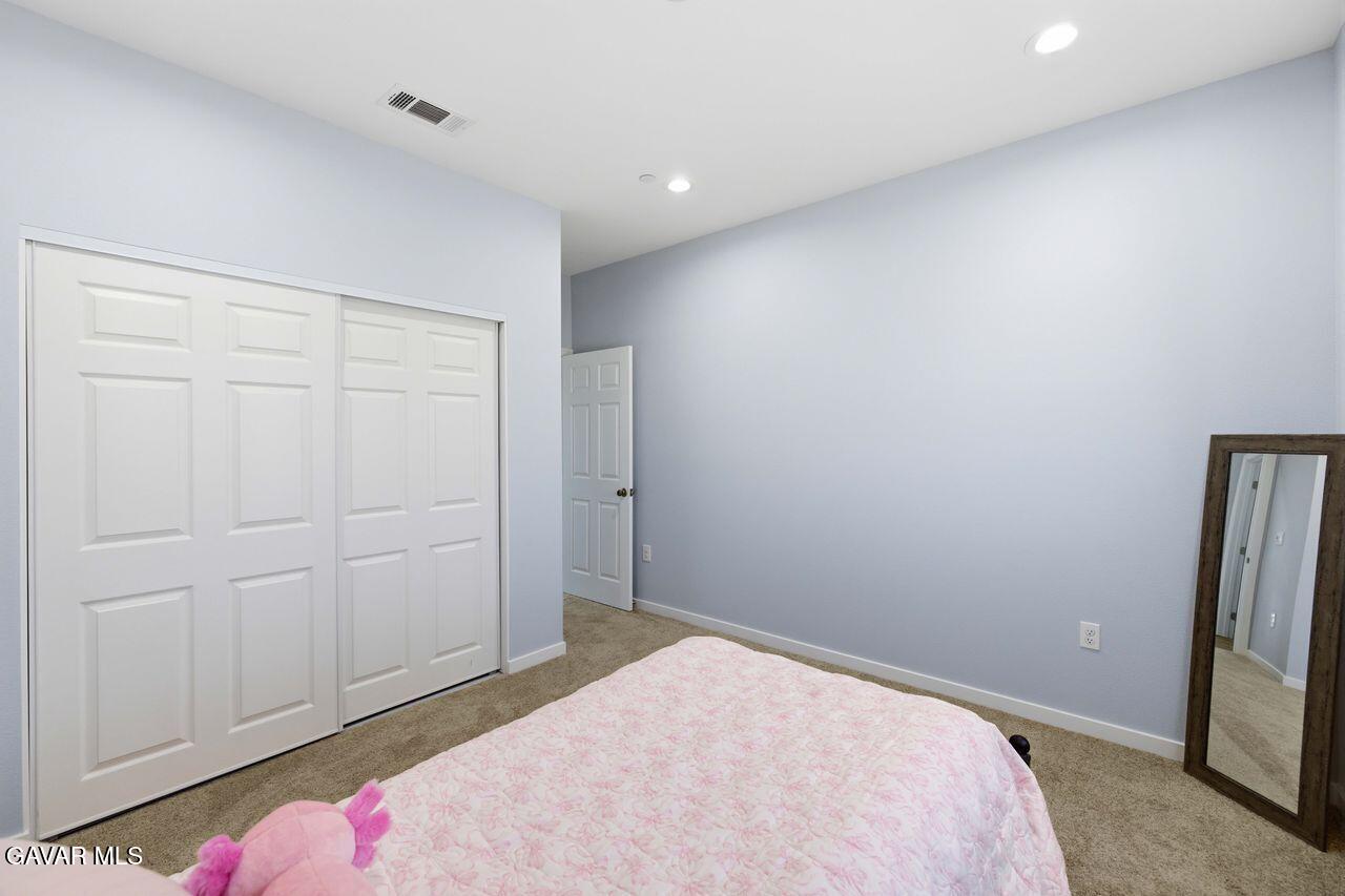 40525 E 174th Street Property Photo 12