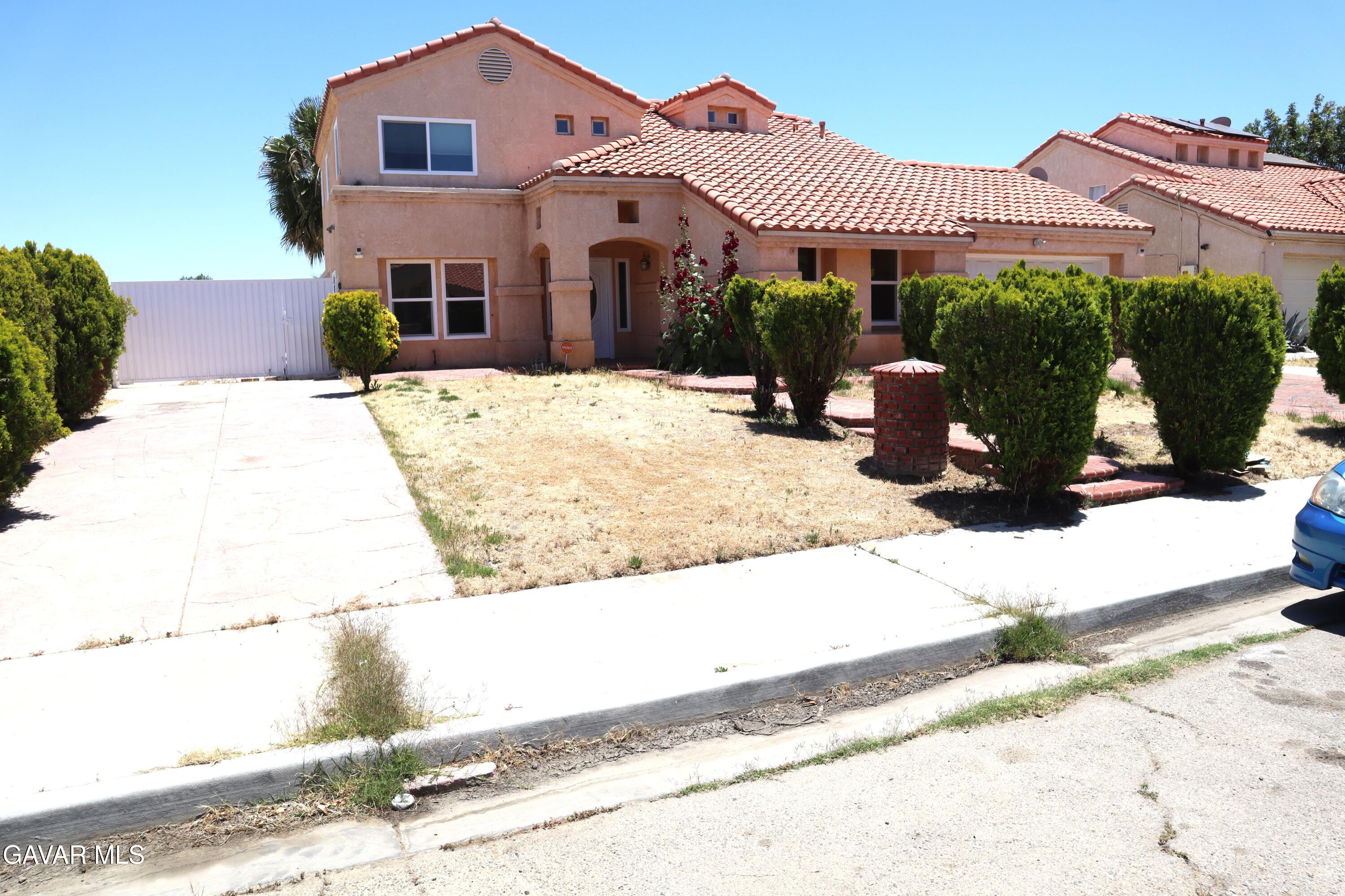 37856 Ashlee Court Property Photo 3