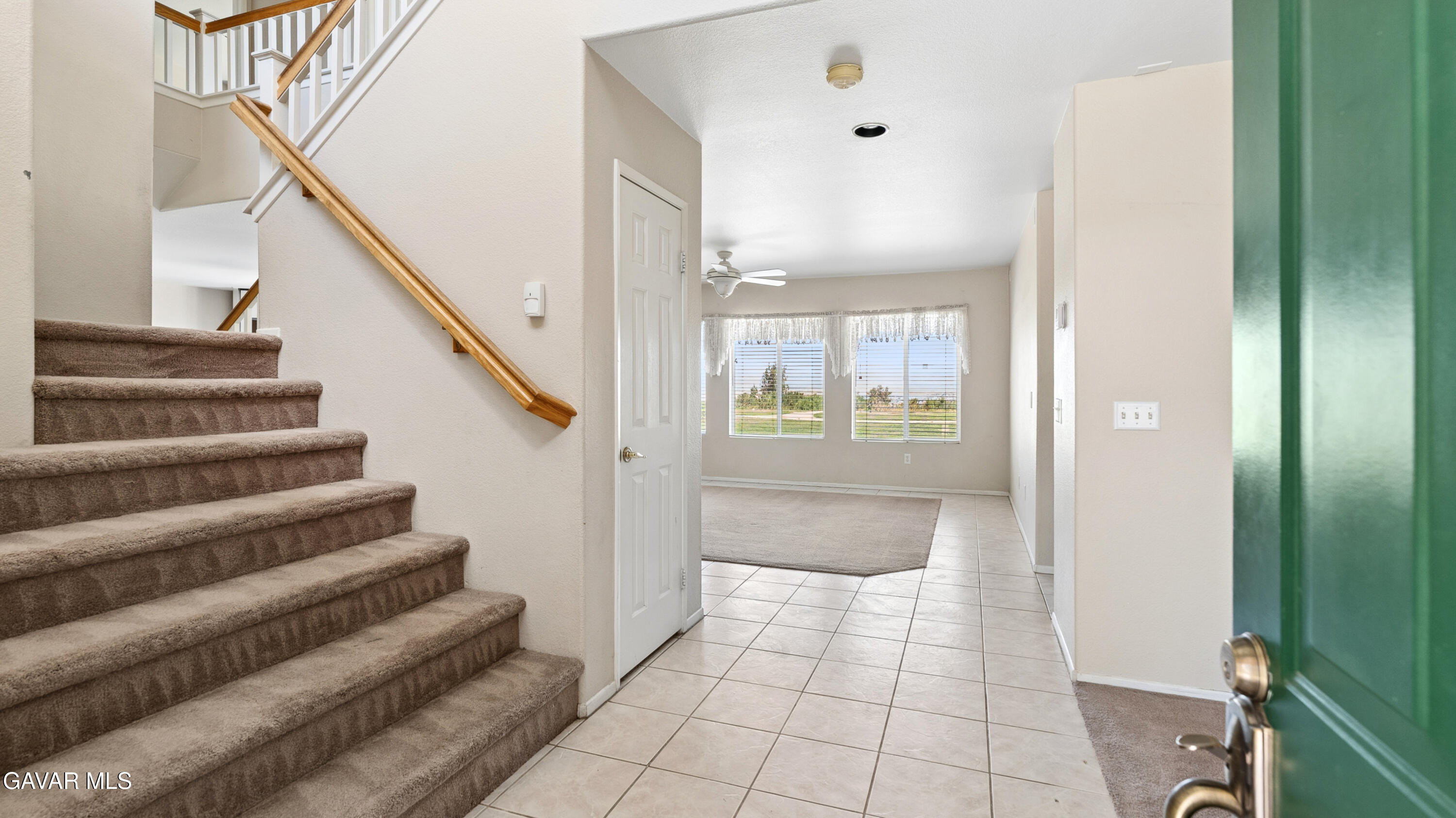 5739 Avenida Entrada Property Photo 9