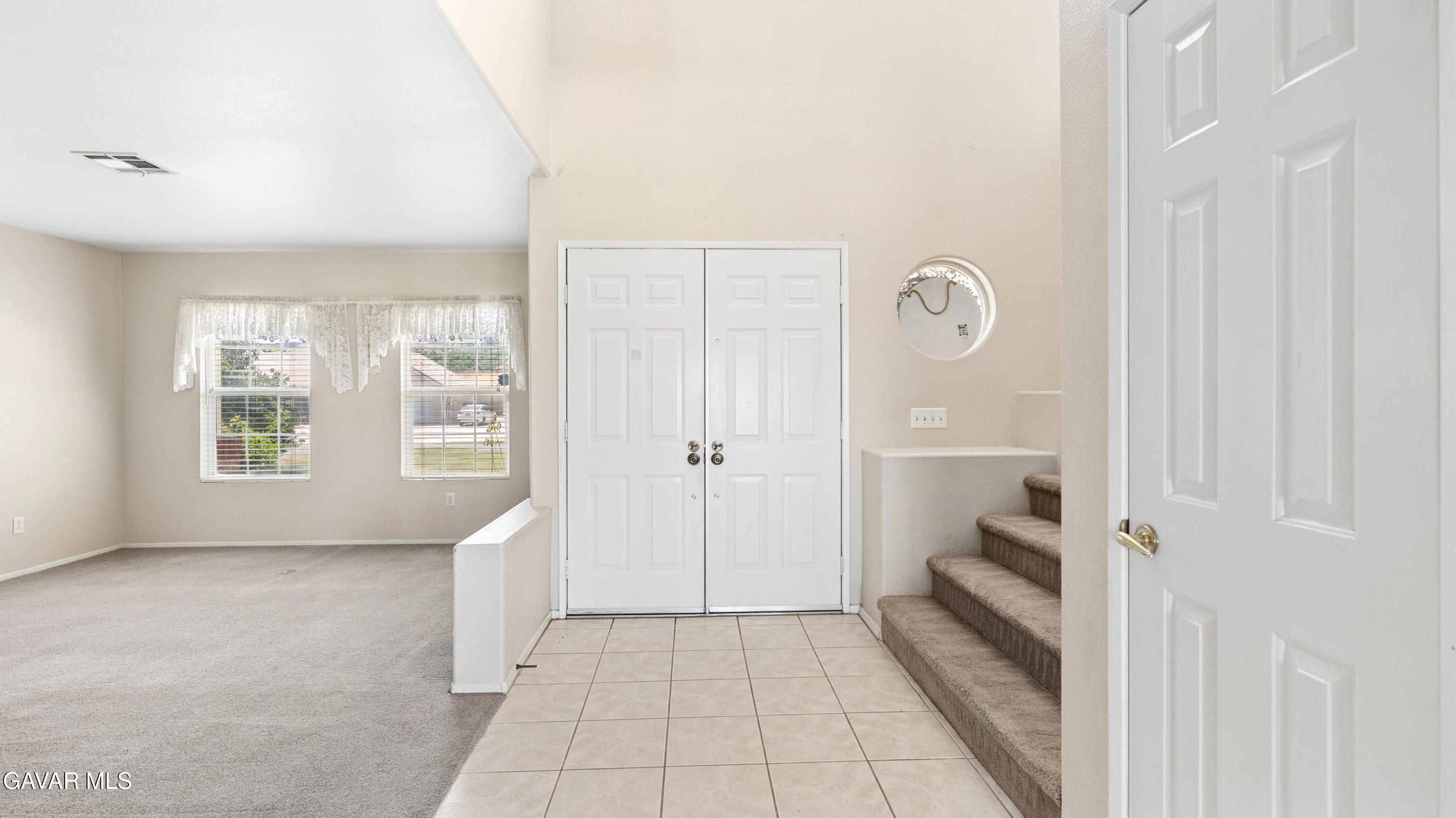 5739 Avenida Entrada Property Photo 10