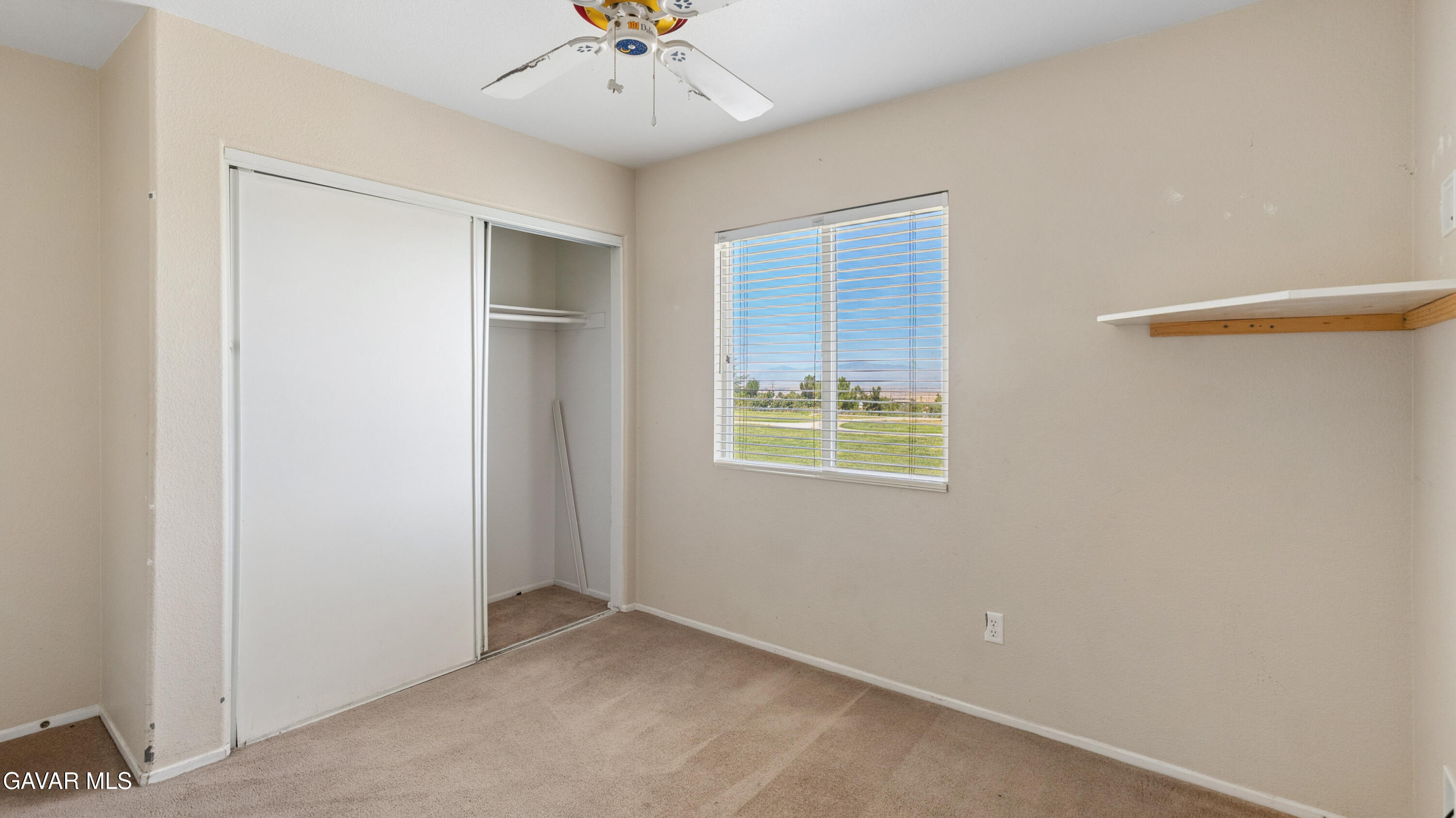 5739 Avenida Entrada Property Photo 27