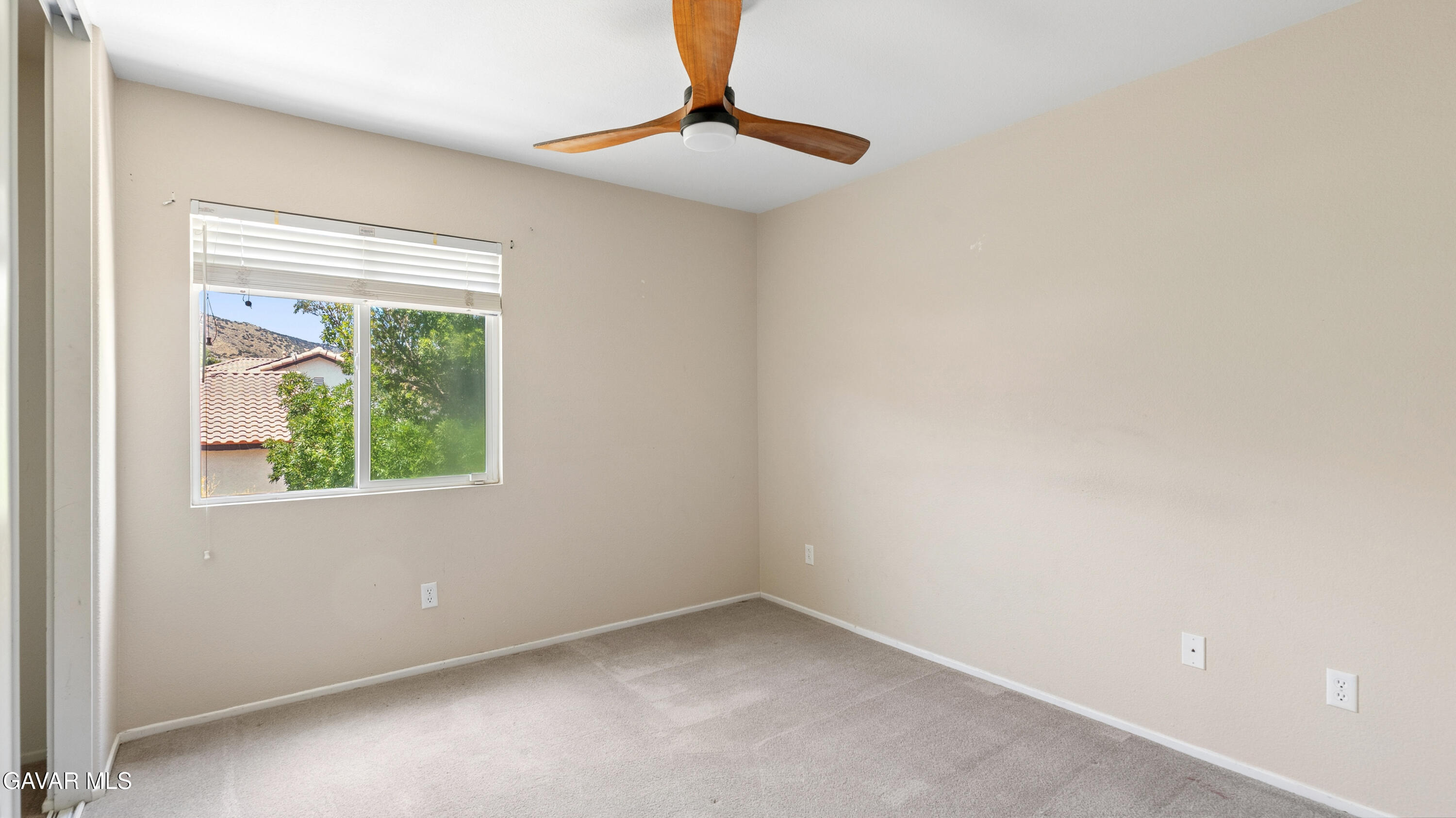 5739 Avenida Entrada Property Photo 40