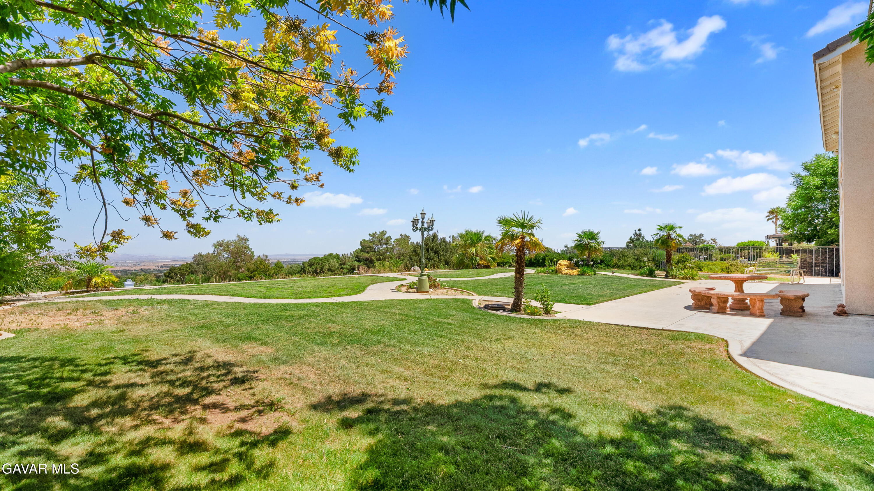 5739 Avenida Entrada Property Photo 47