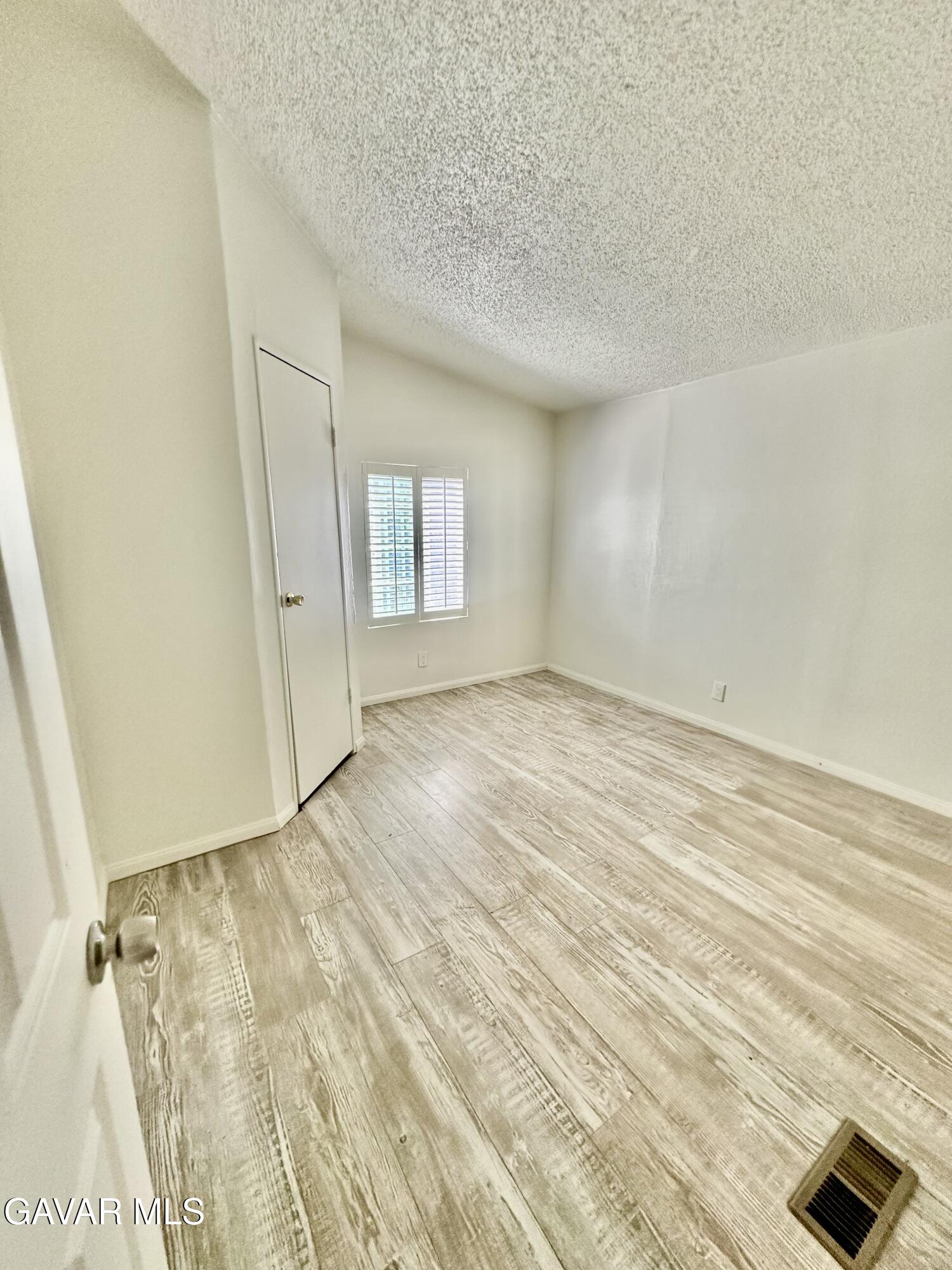 1717 E Avenue I, #83 Property Photo 8
