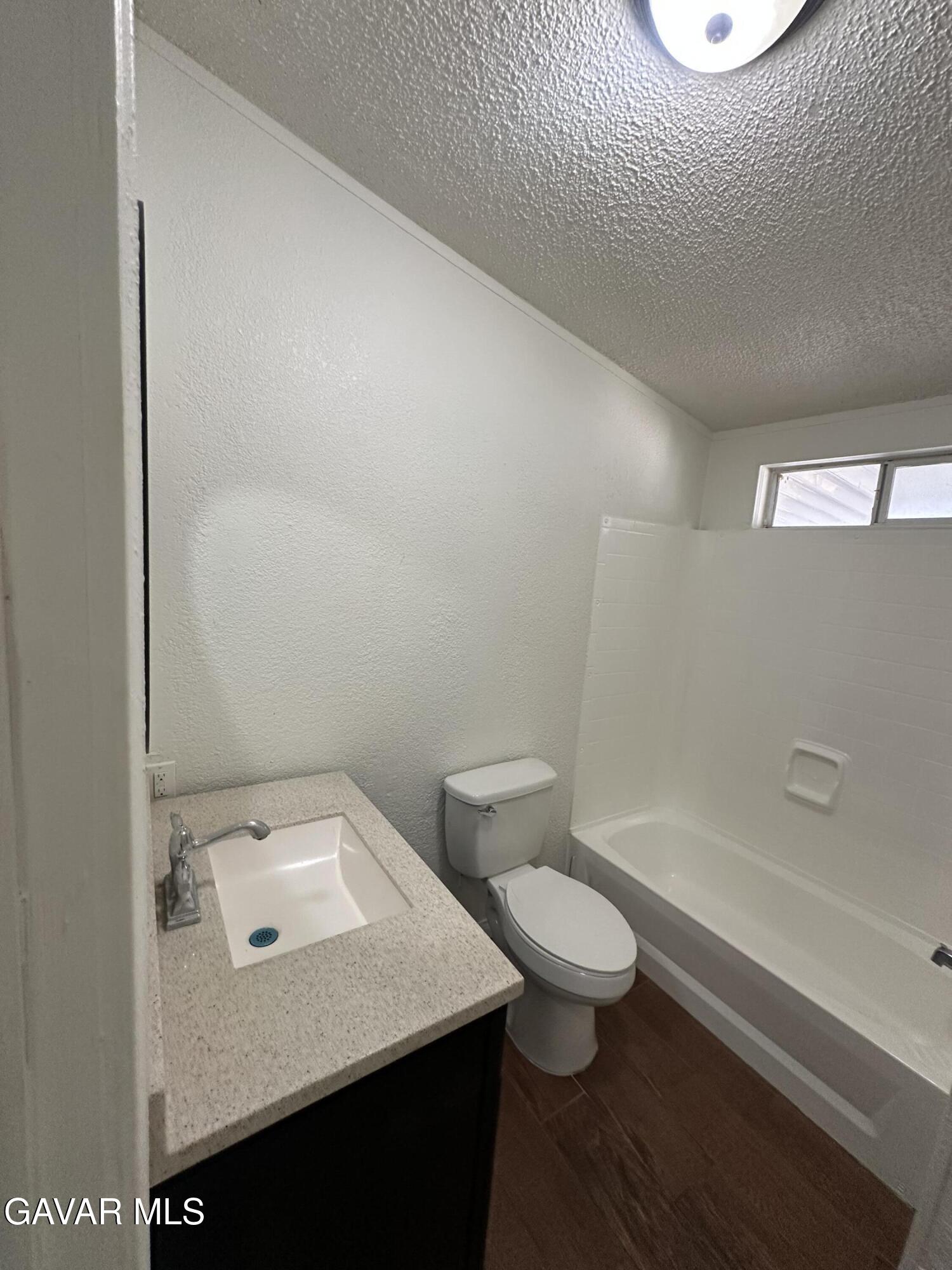 1717 E Avenue I, #83 Property Photo 14