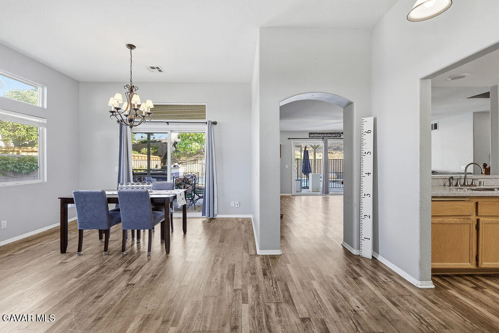40410 Casa Court Property Photo 9
