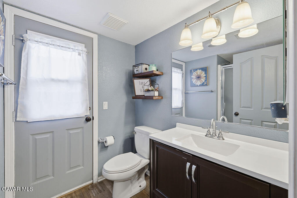 40410 Casa Court Property Photo 15