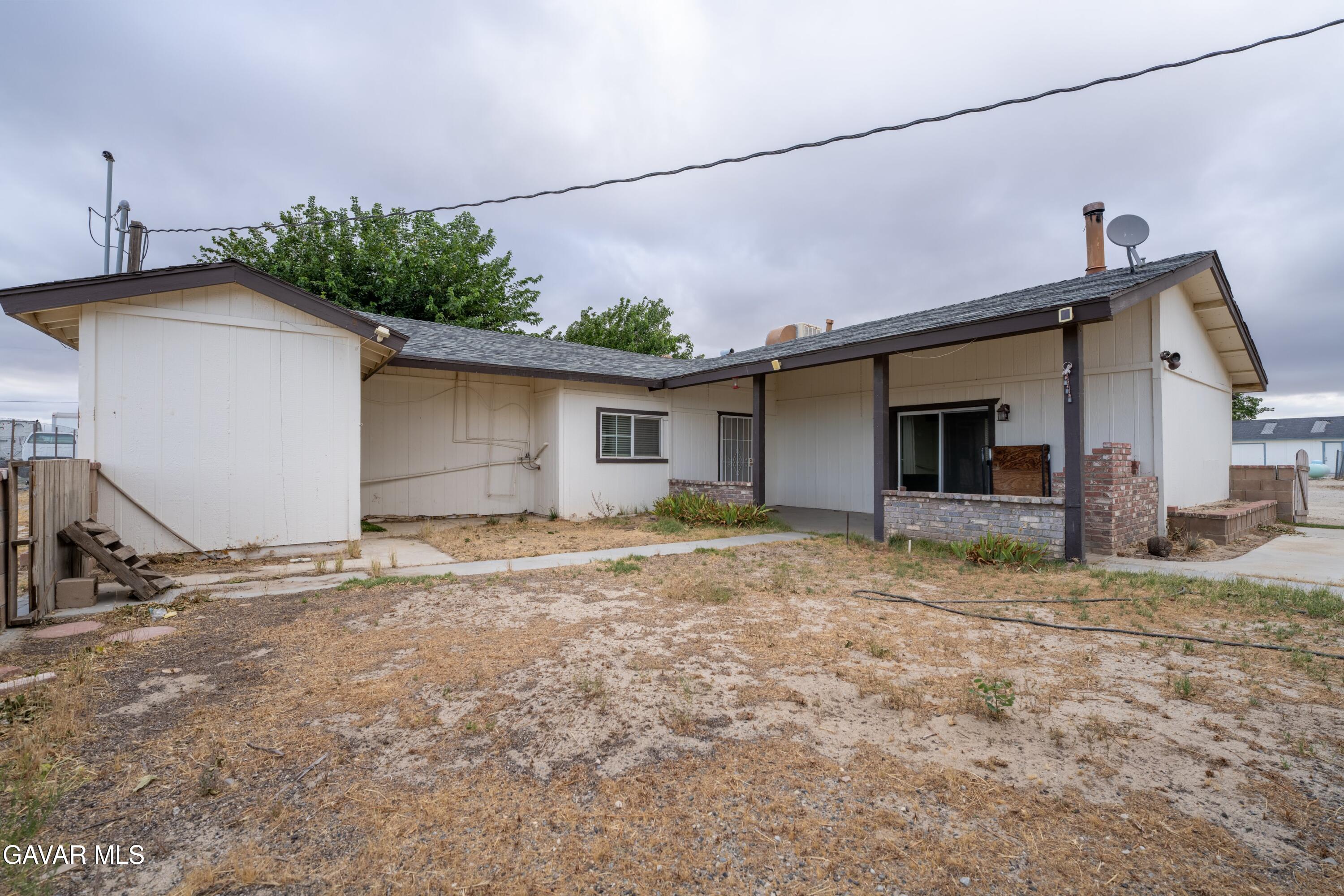 47038 W 4th Street Property Photo 25