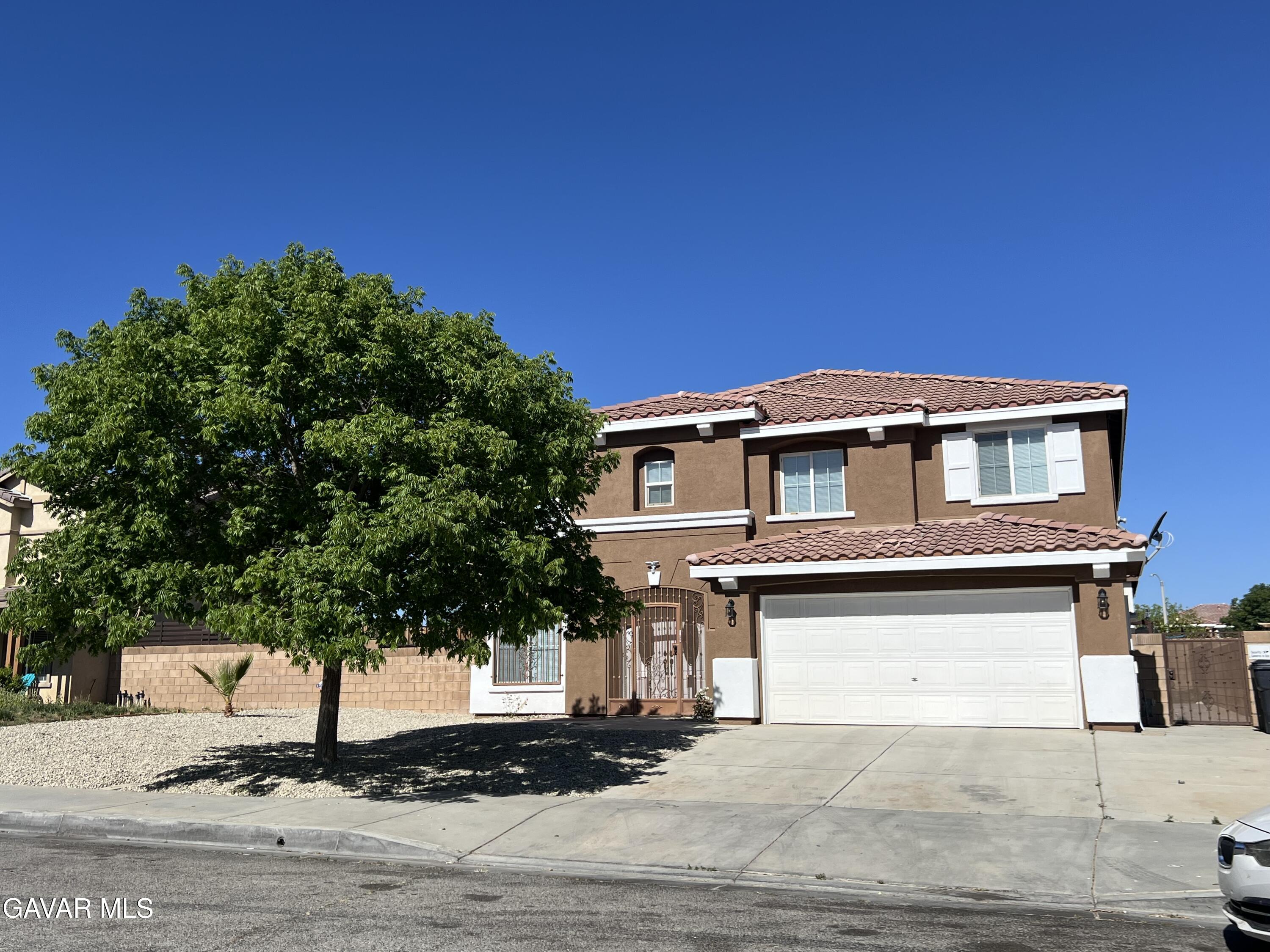 45123 Palm Lane Property Photo 1