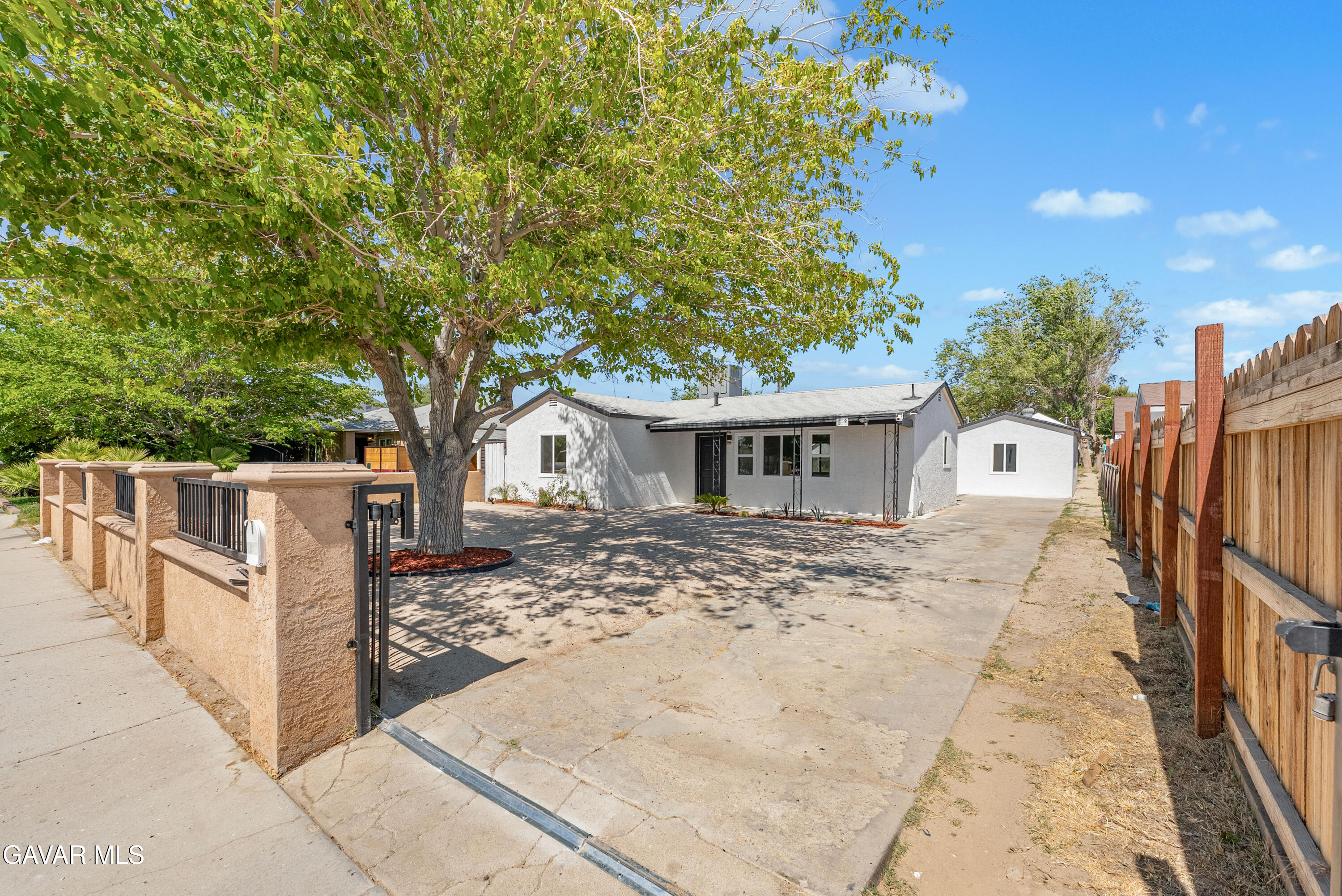 45040 Redwood Avenue Property Photo 50