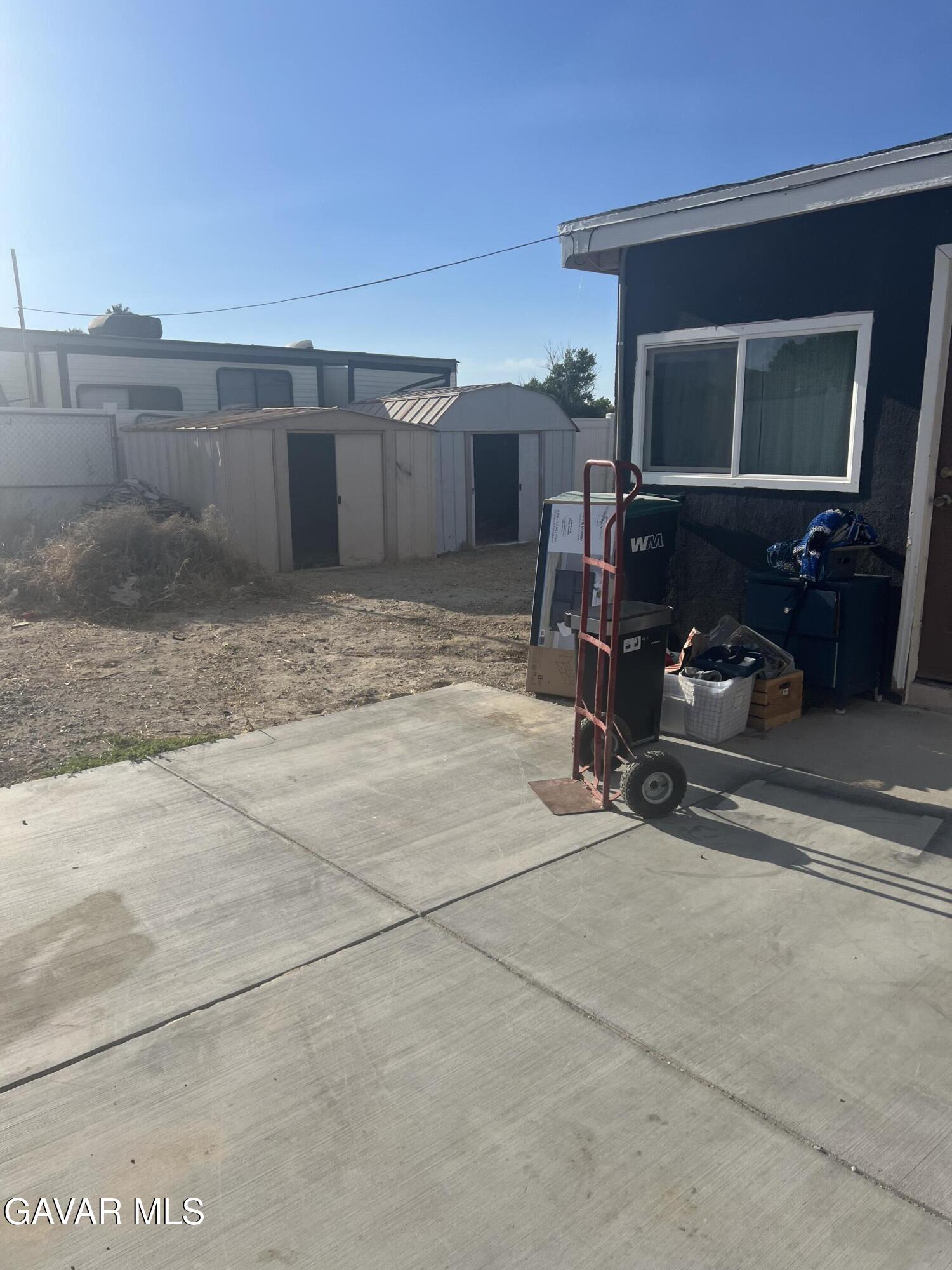 43119 20th Street Property Photo 22