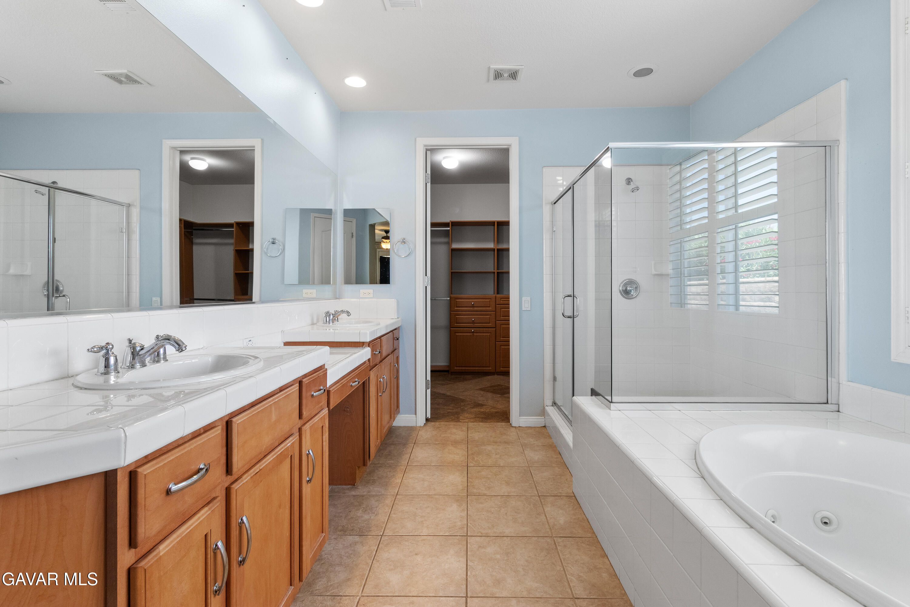 41530 Yew Street Property Photo 20