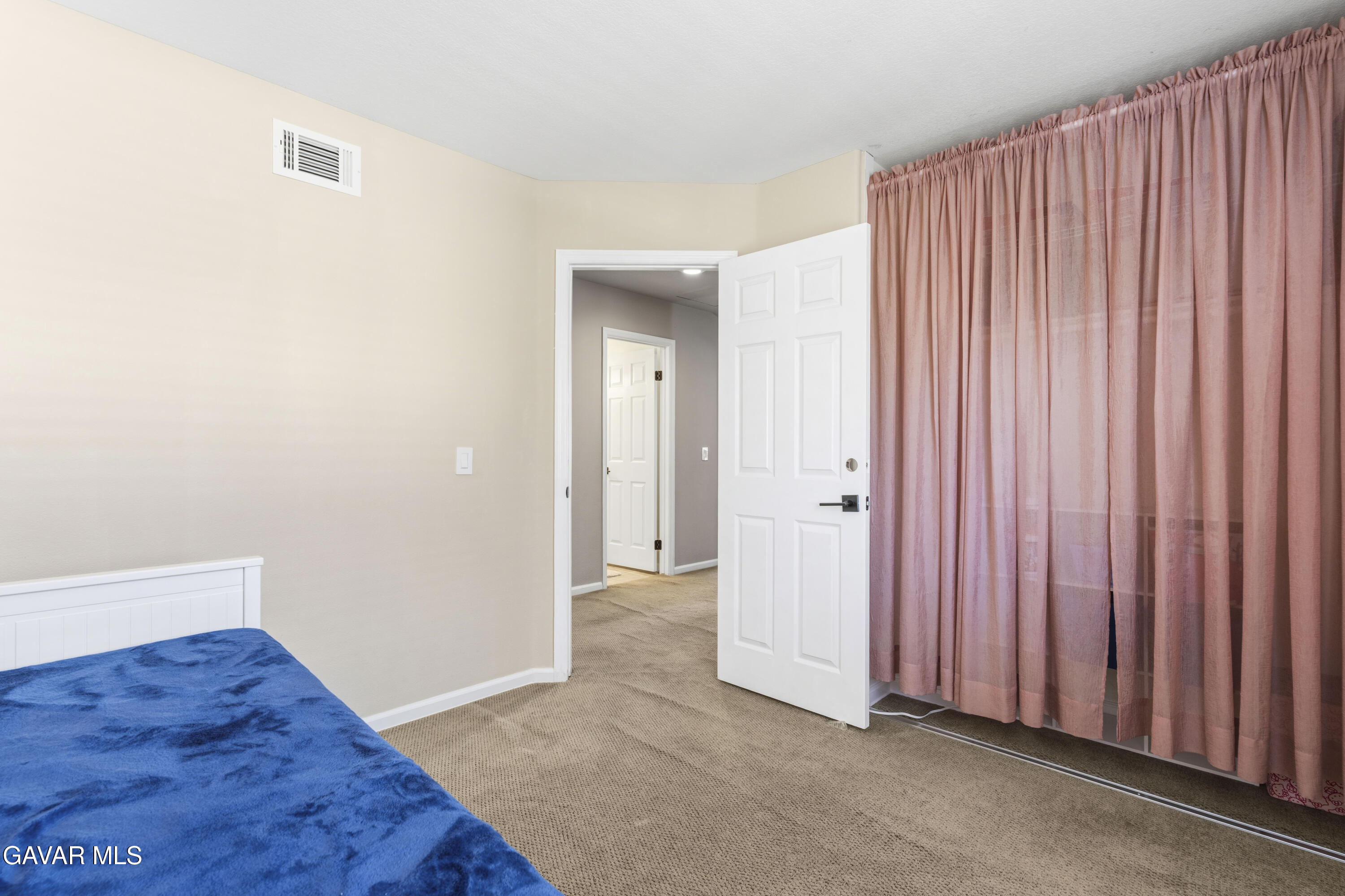 3214 Lennox Court Property Photo 28