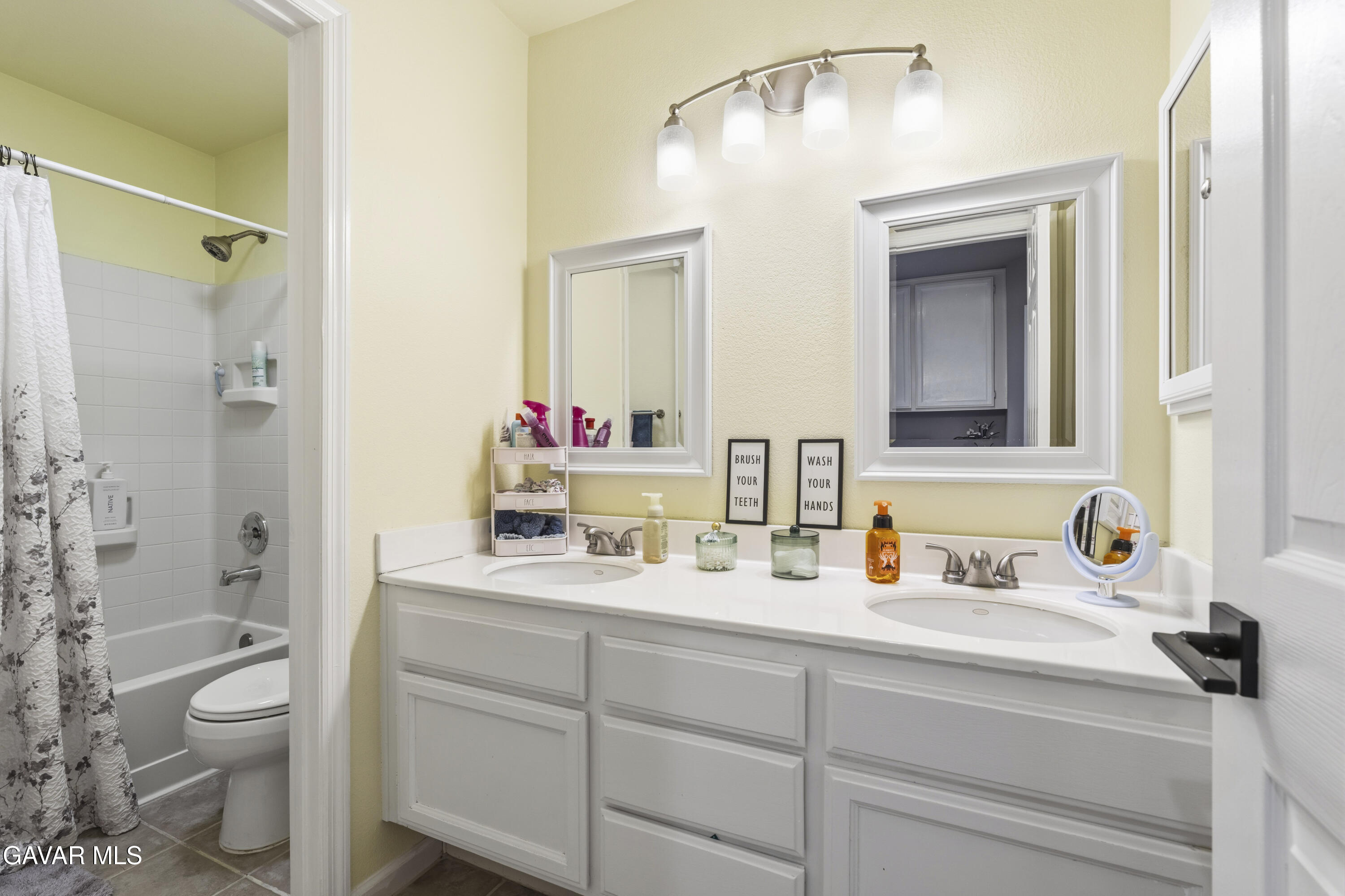 3214 Lennox Court Property Photo 54