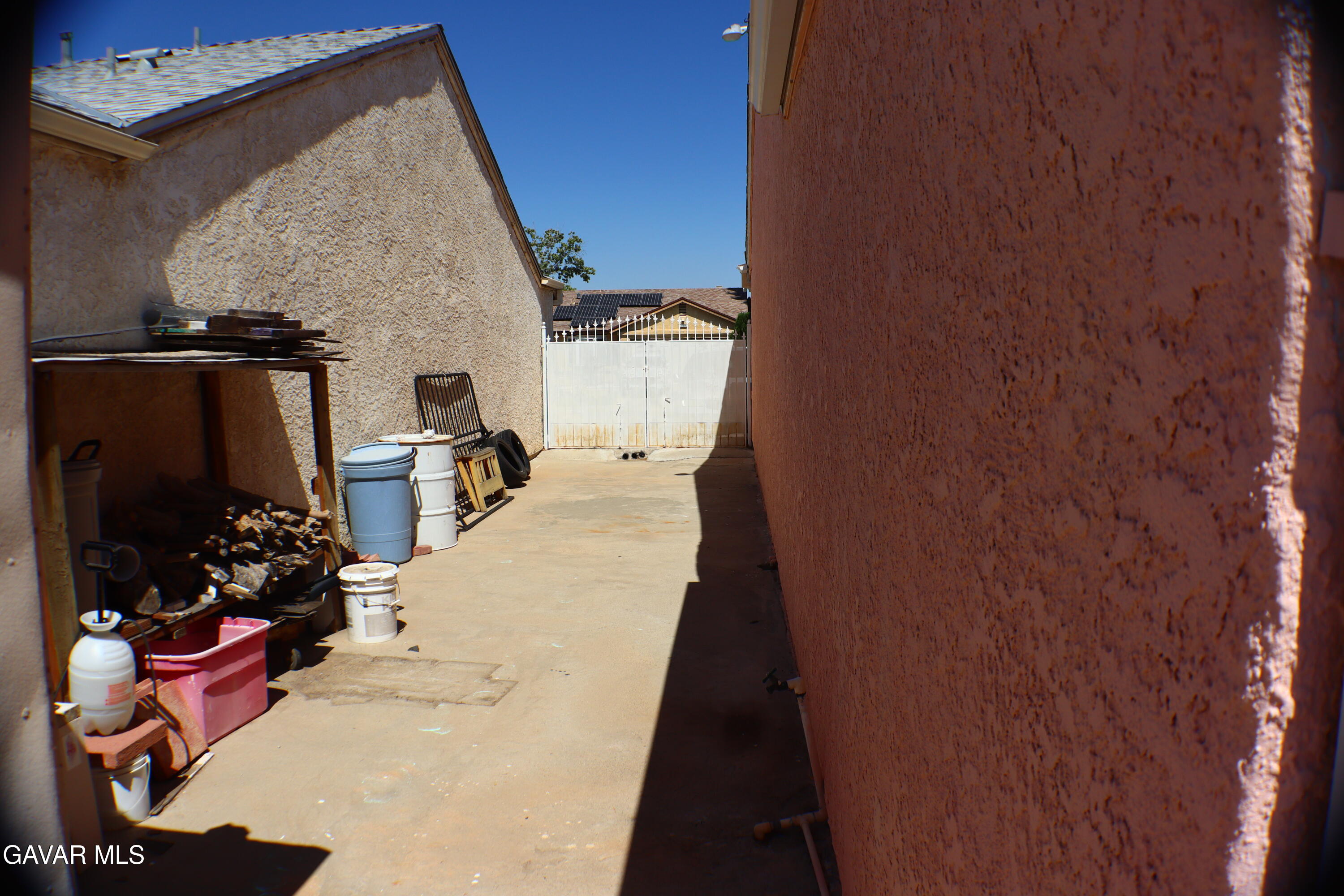 37023 E 29th Place Property Photo 13