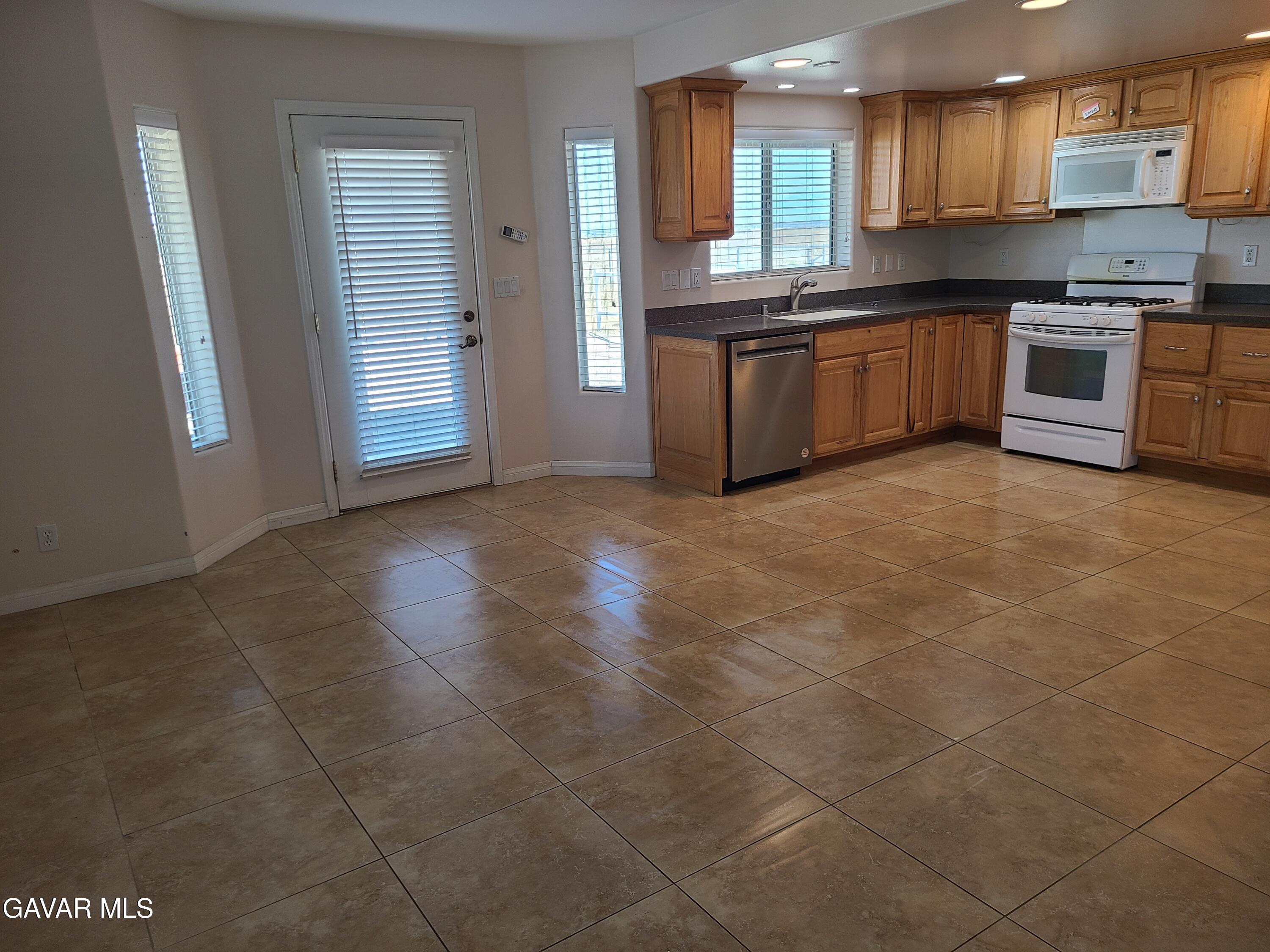 8009 W Avenue D12 Property Photo 15
