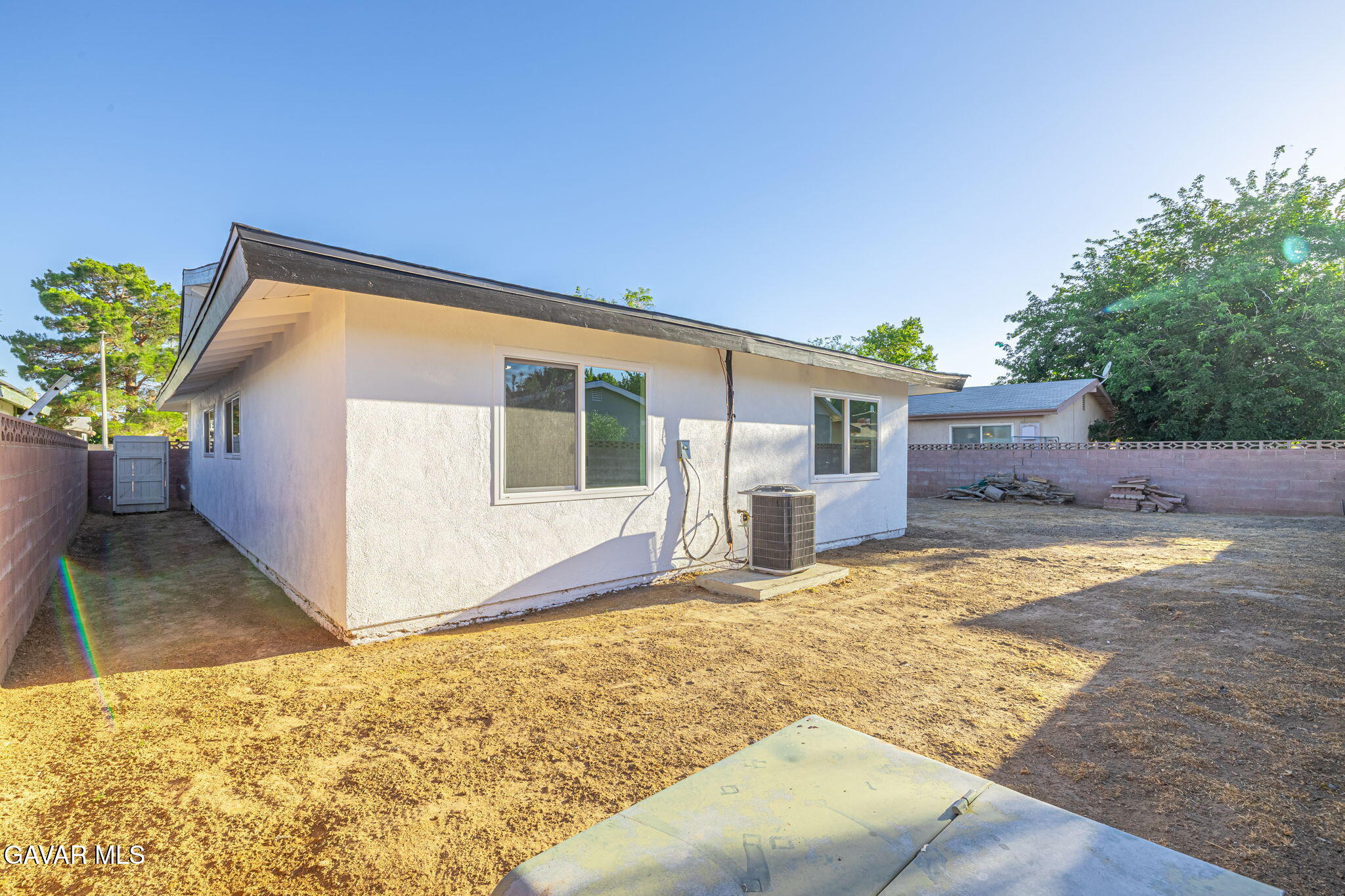 737 W Avenue H 7 Property Photo 30