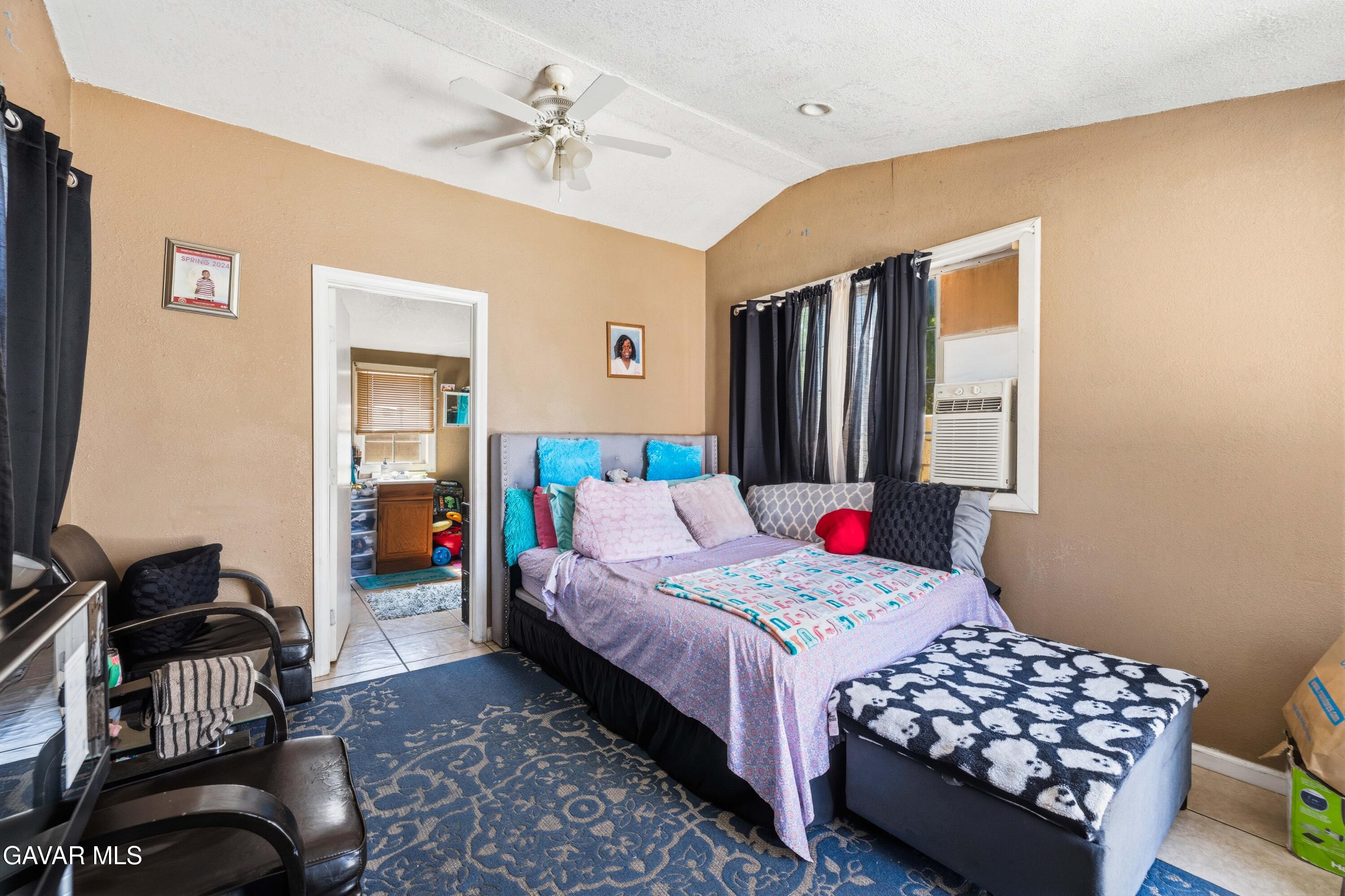 39215 Chantilly Lane Property Photo 29