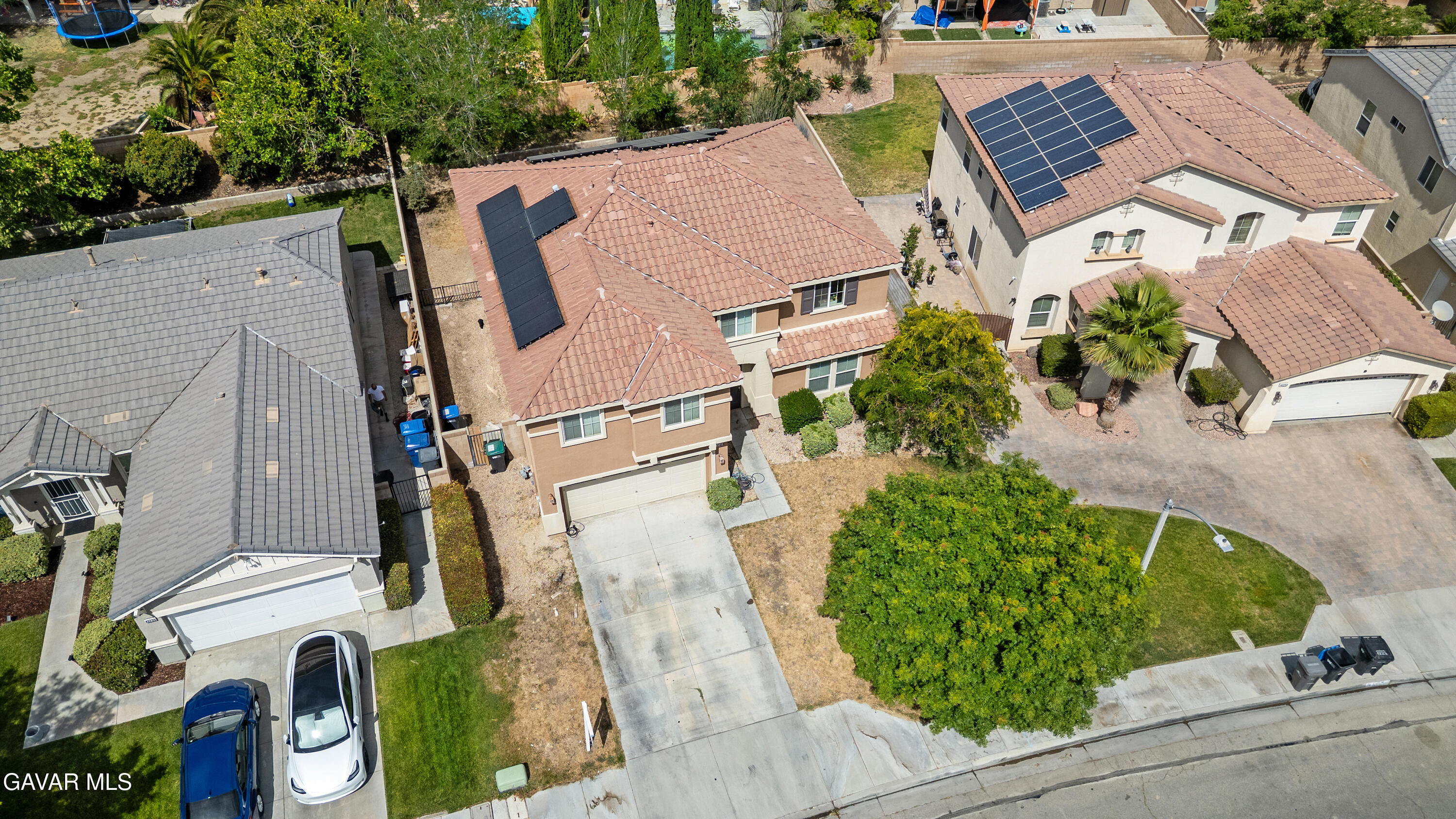 43245 Sunny Lane Property Photo 5