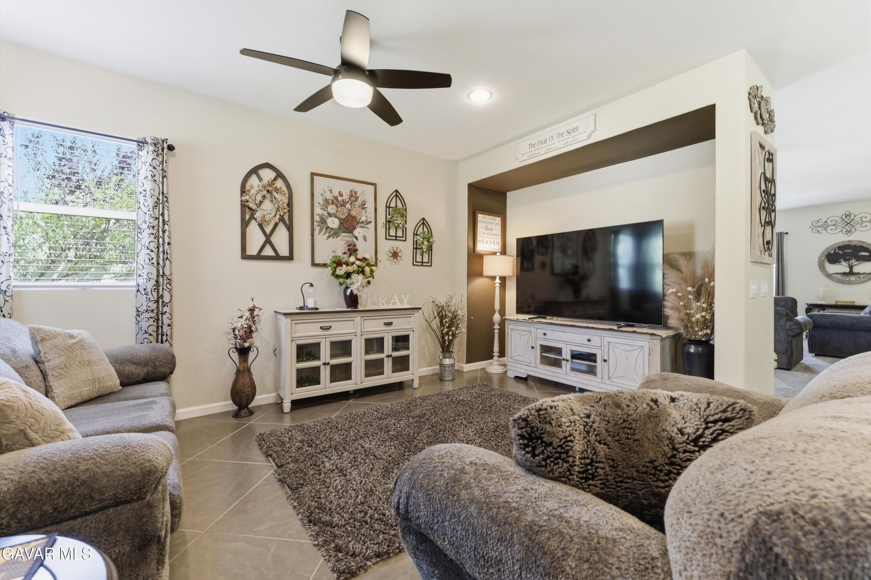 1453 Ponderosa Drive Property Photo 8