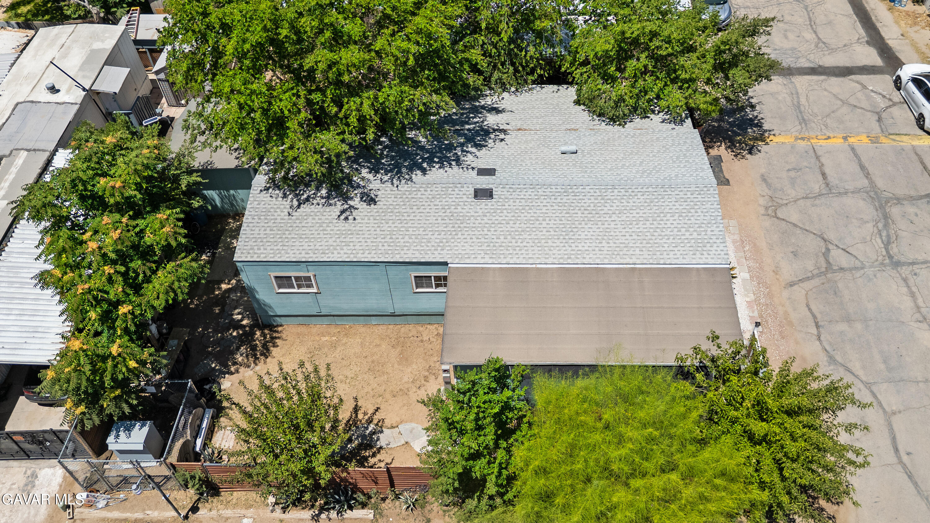 1258 W Rosamond Boulevard, Spc 76 Property Photo 6
