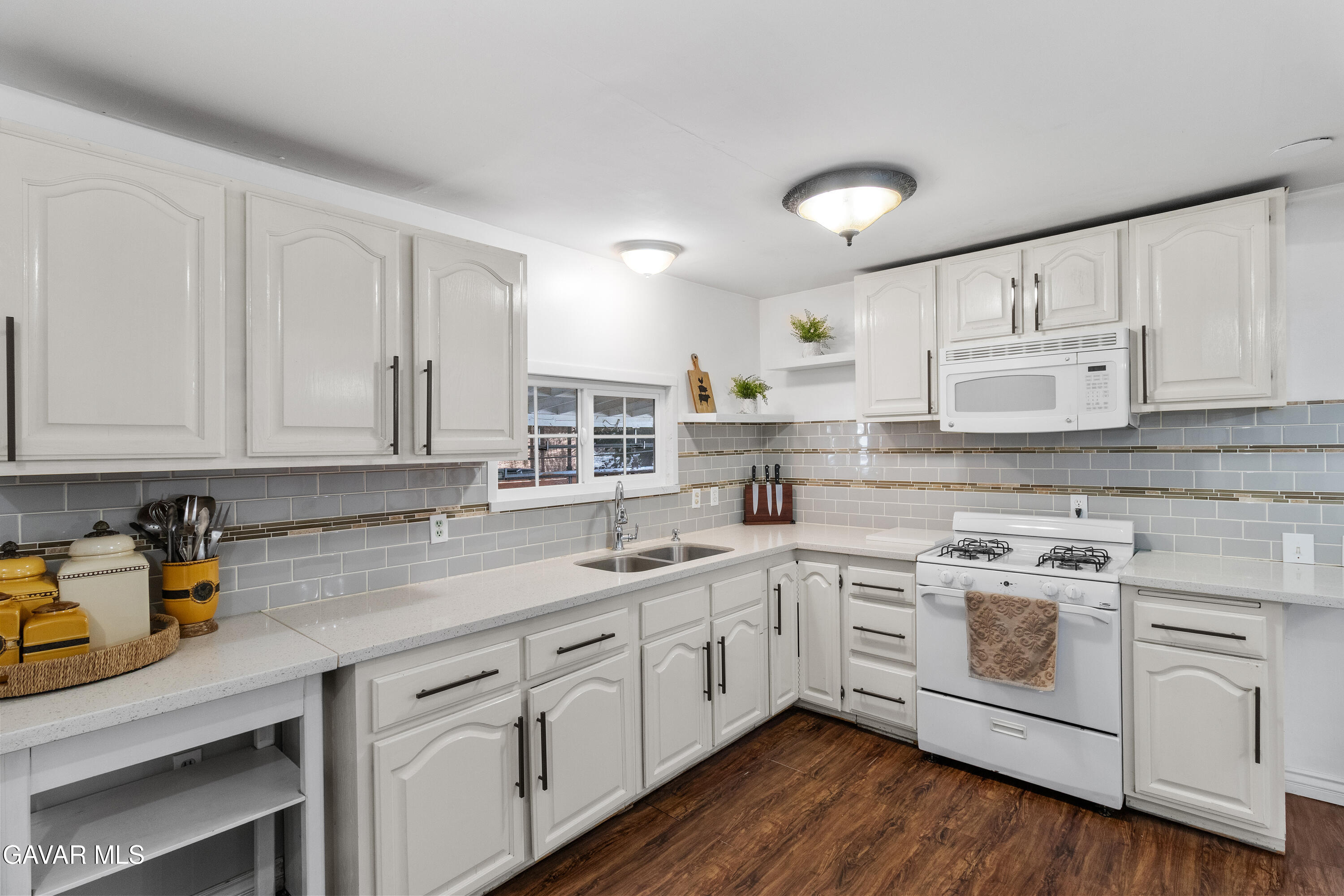 1258 W Rosamond Boulevard, Spc 76 Property Photo 17
