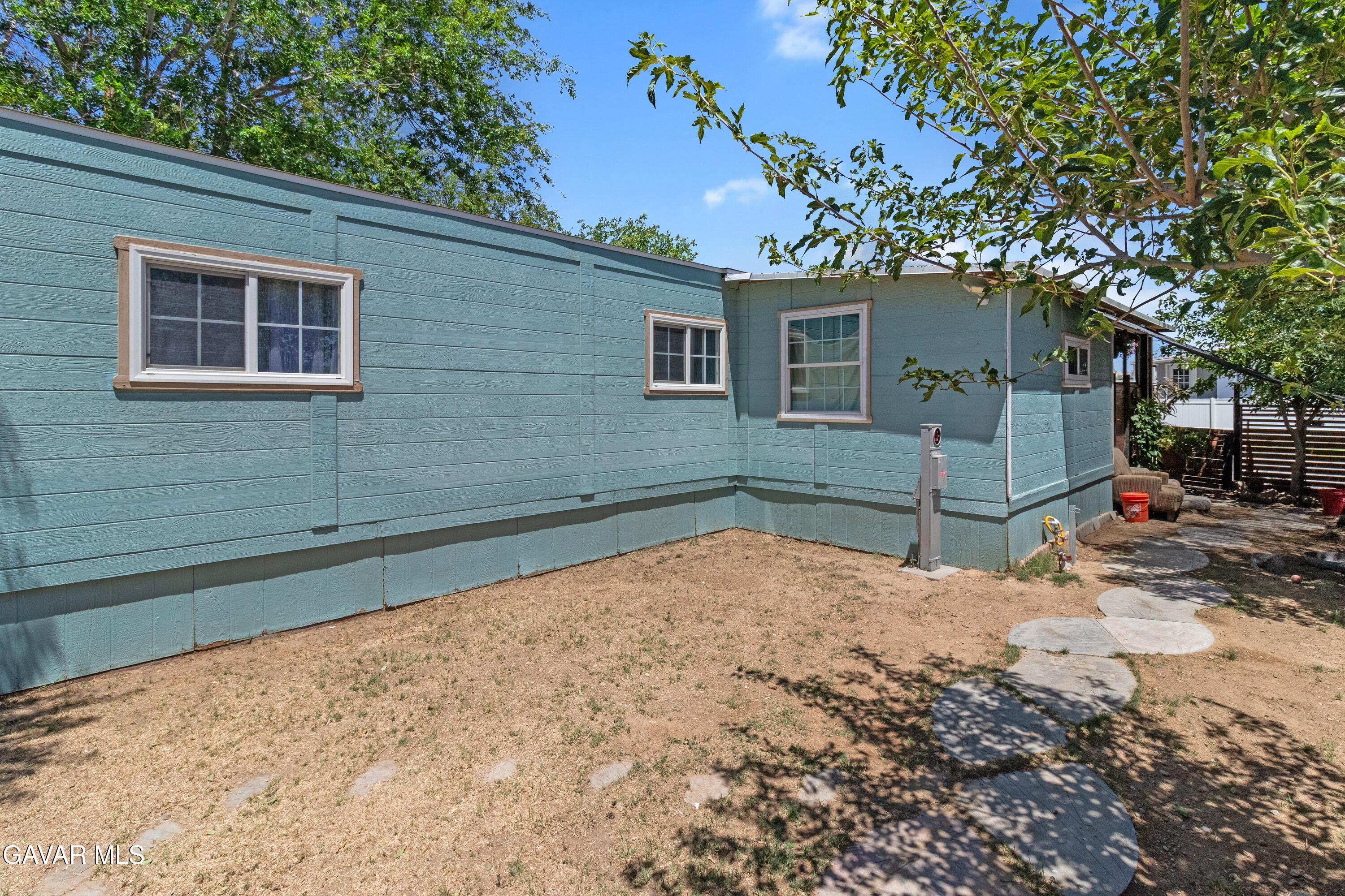 1258 W Rosamond Boulevard, Spc 76 Property Photo 35