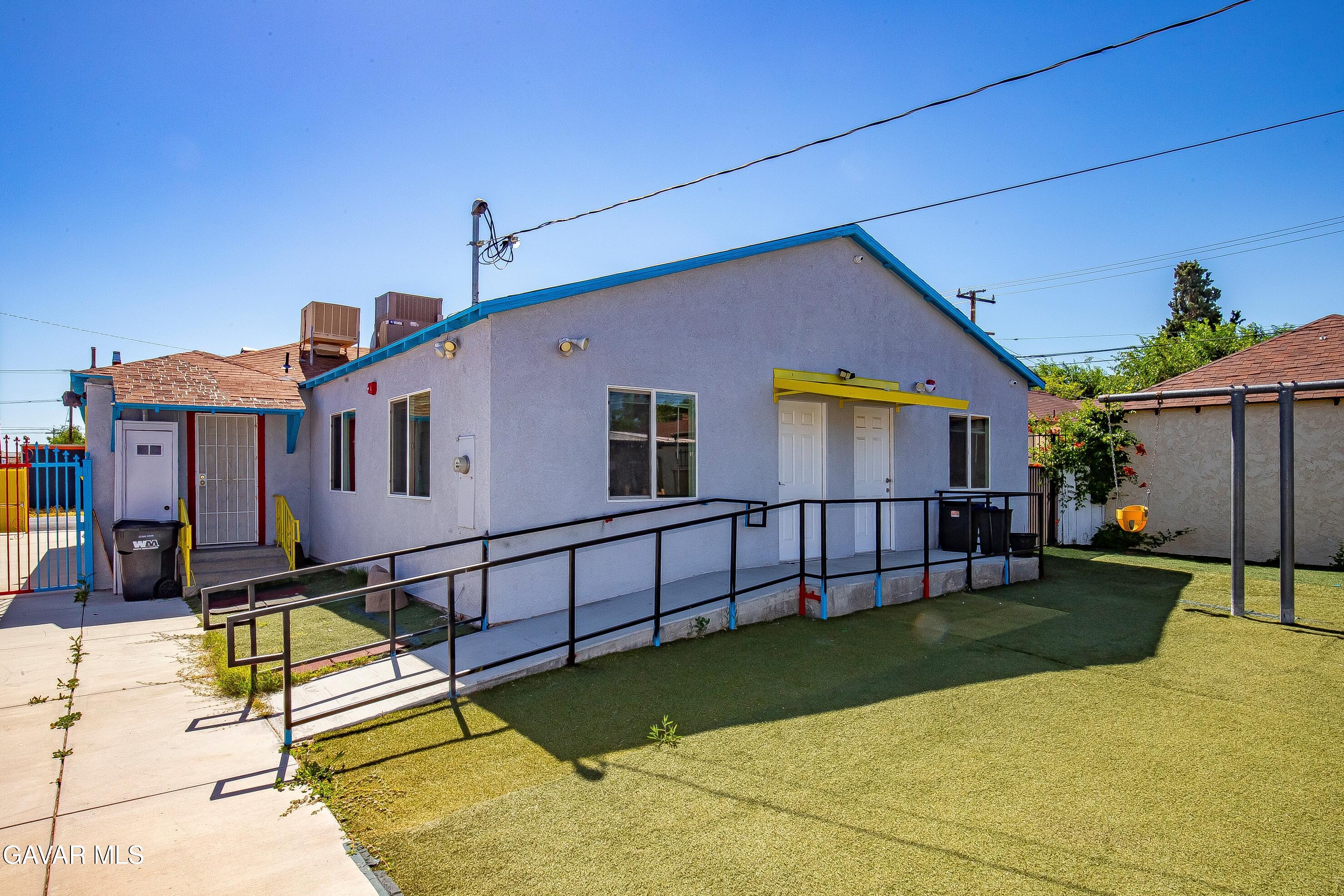 26004483 Property Photo 25