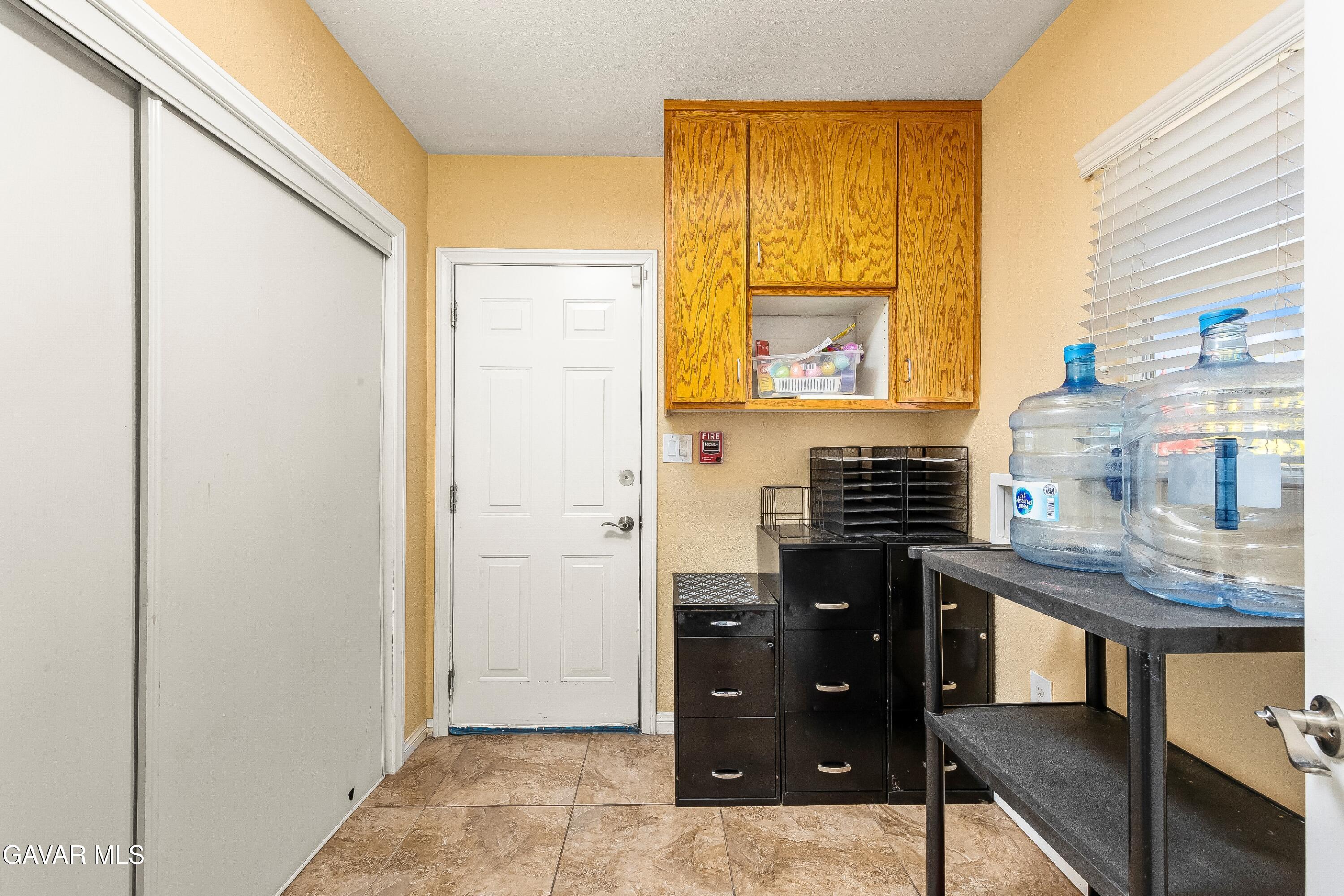 26004483 Property Photo 29