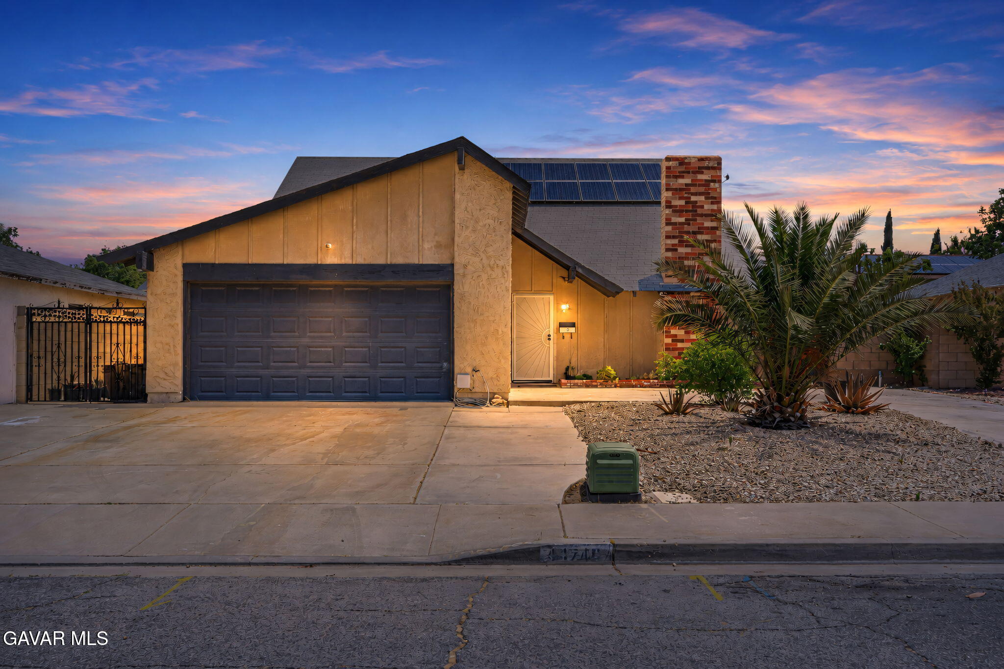 44740 Calston Avenue Property Photo 1