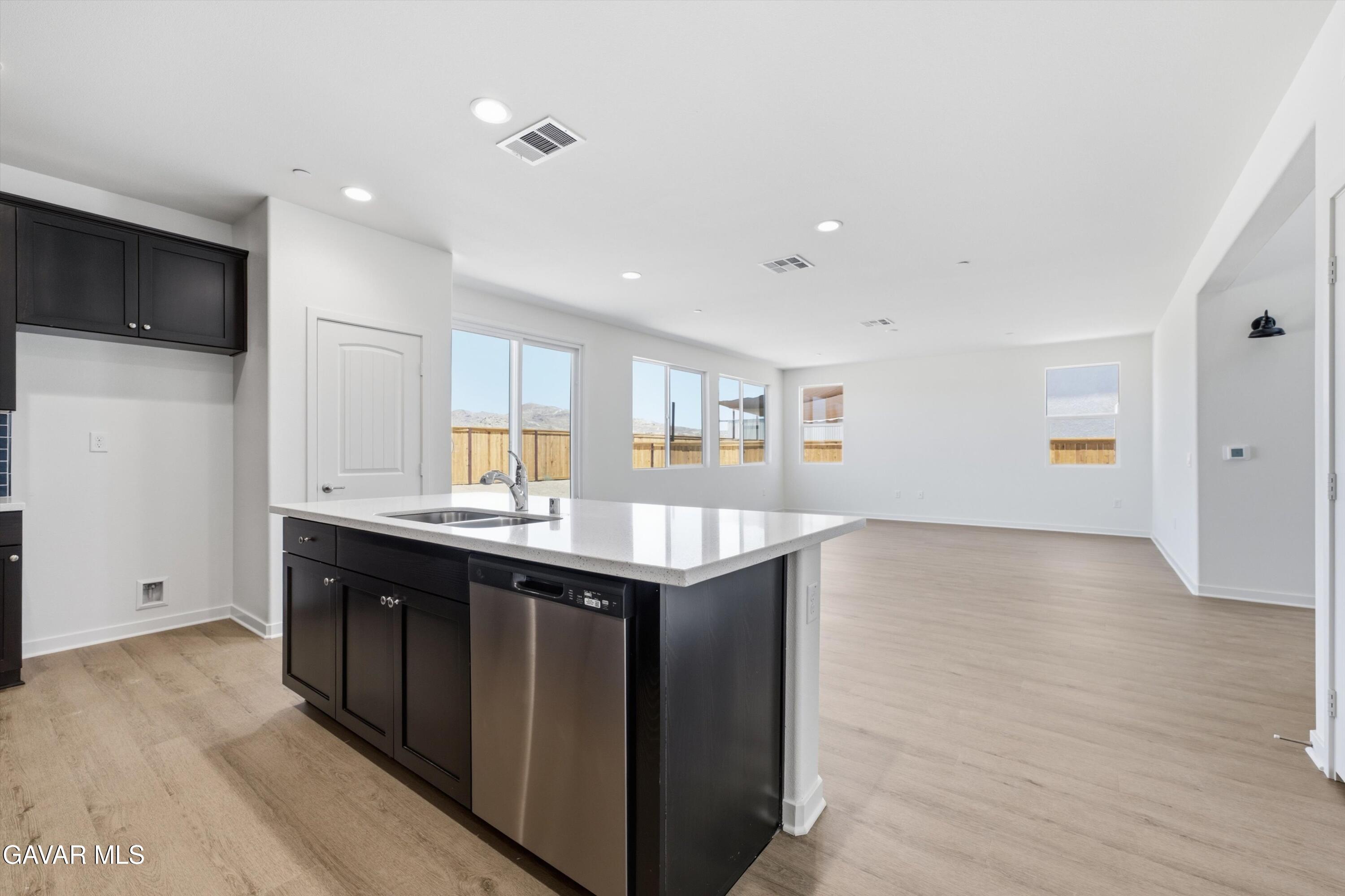 3633 Camino Mia Court Property Photo 12