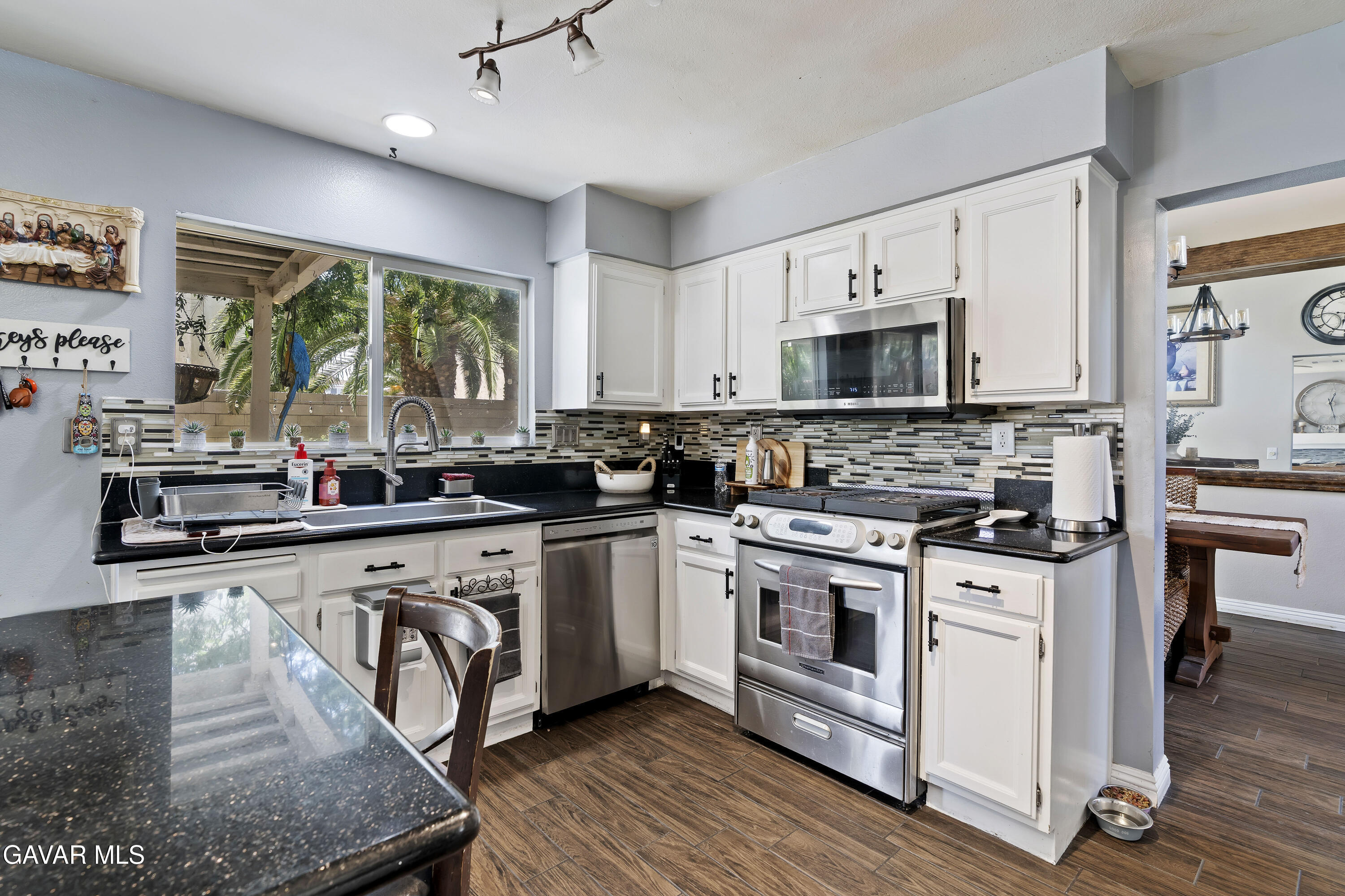 1516 W Avenue H4 Property Photo 13
