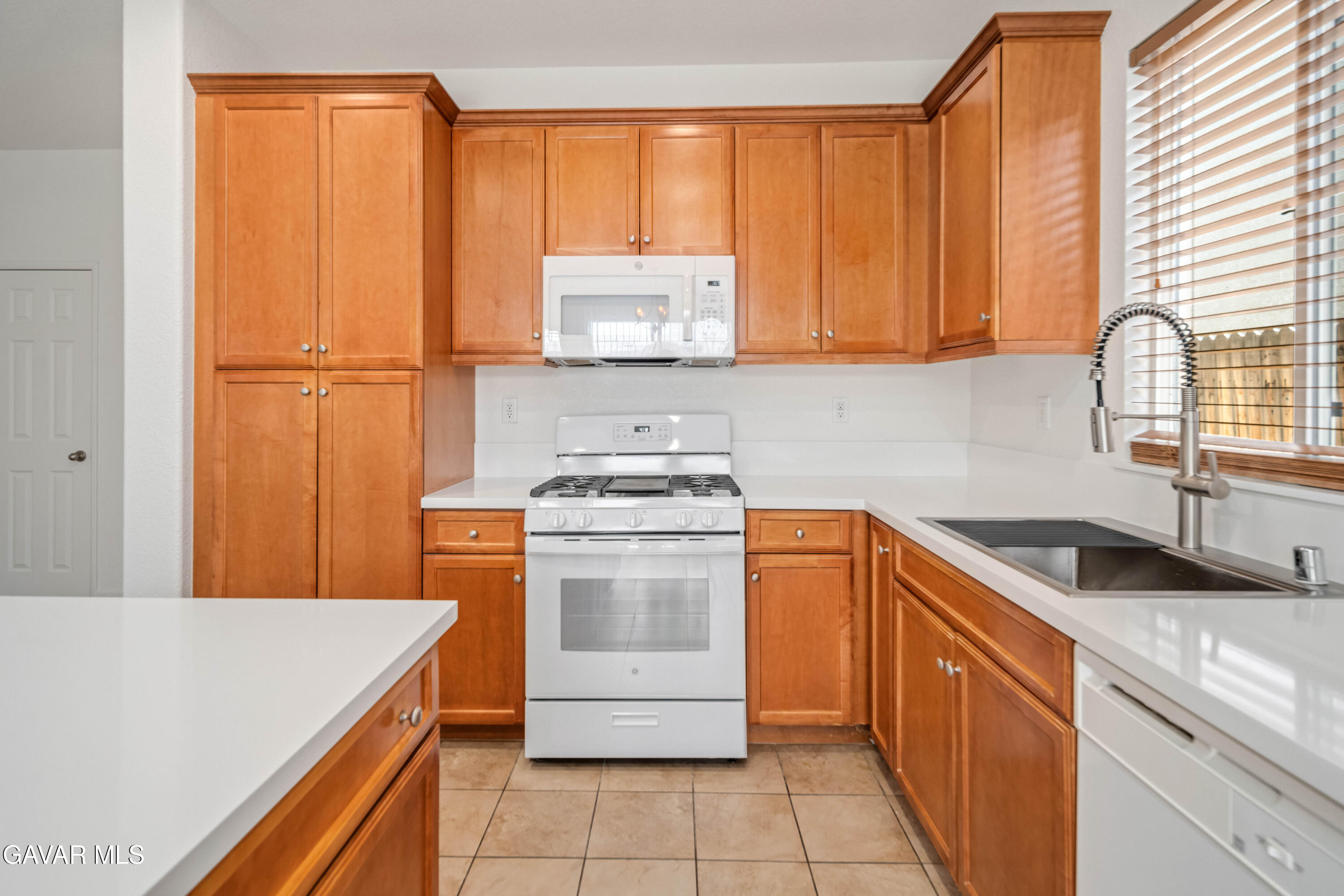 3055 Summer Breeze Avenue Property Photo 15