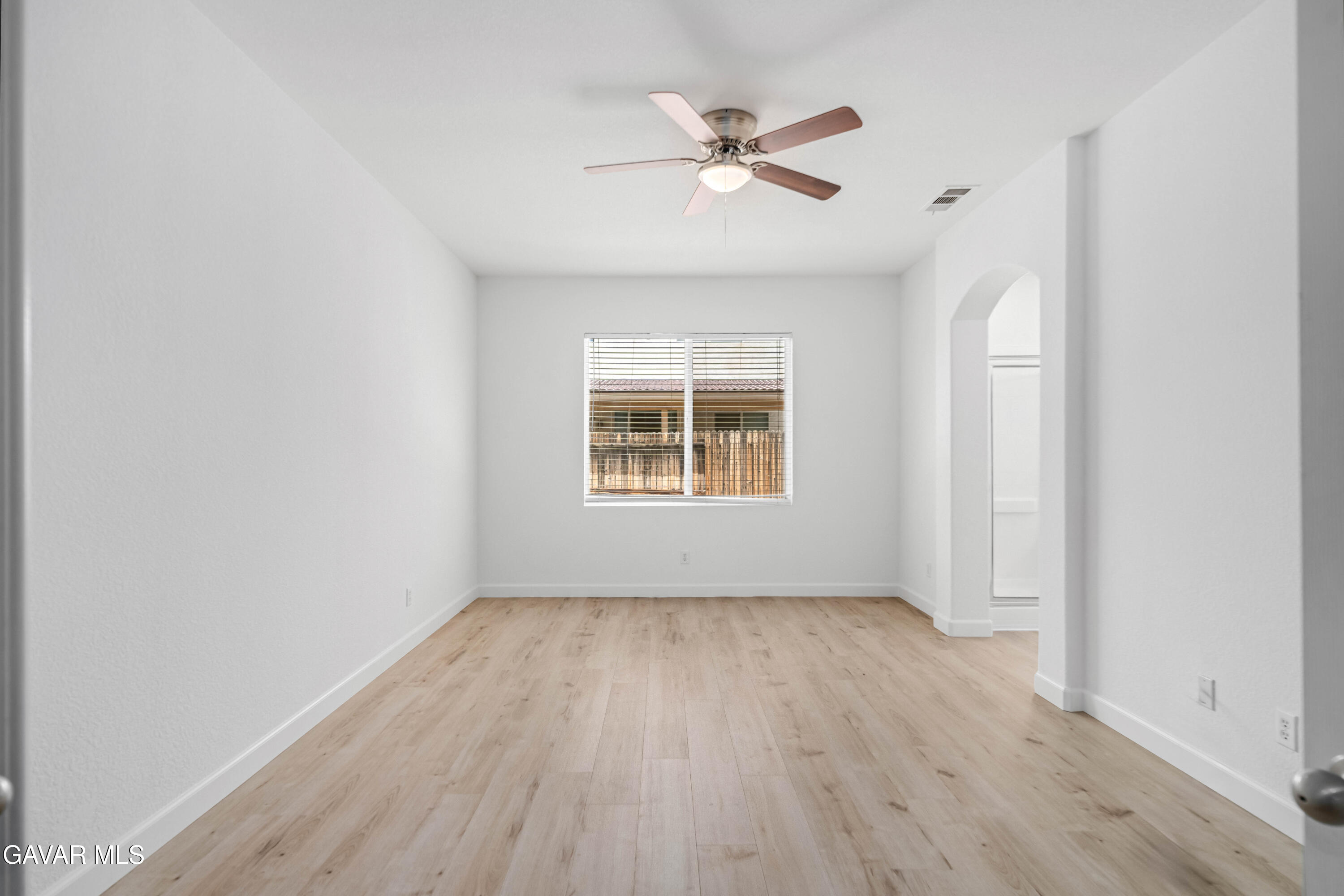 3055 Summer Breeze Avenue Property Photo 18