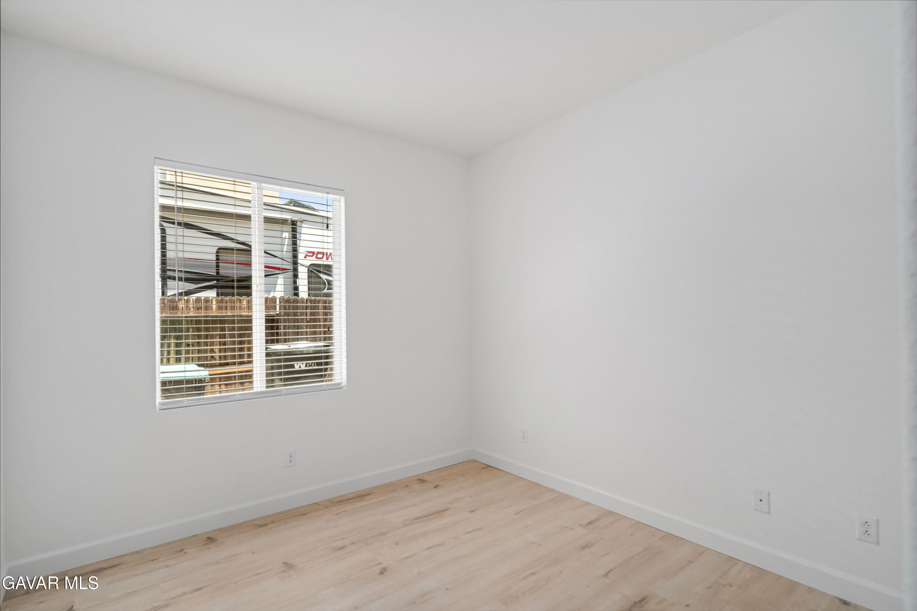 3055 Summer Breeze Avenue Property Photo 25