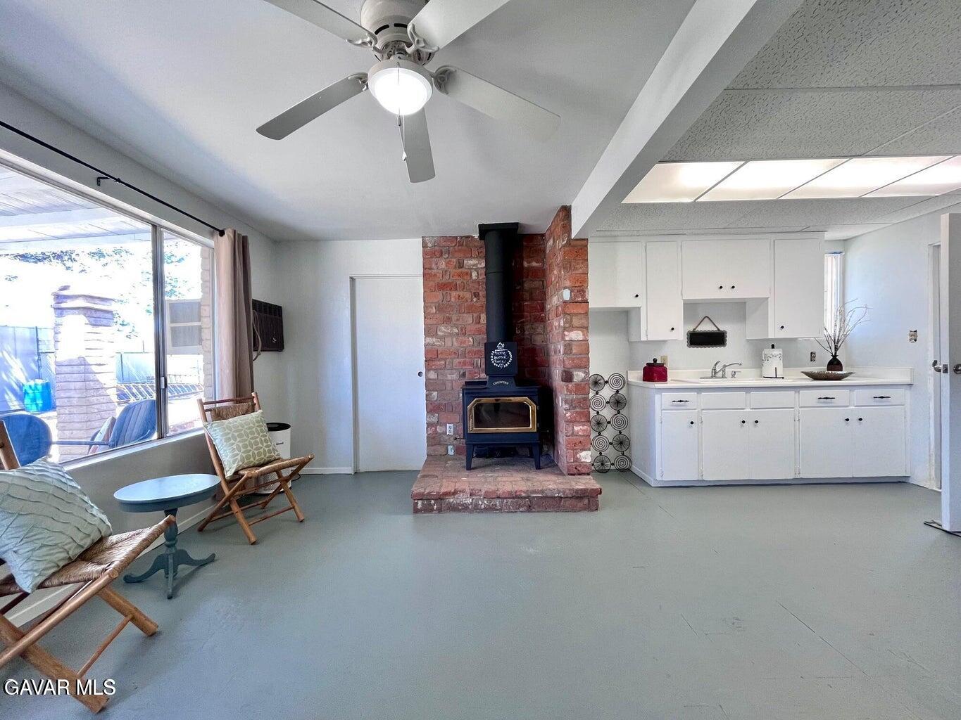 26004539 Property Photo 6