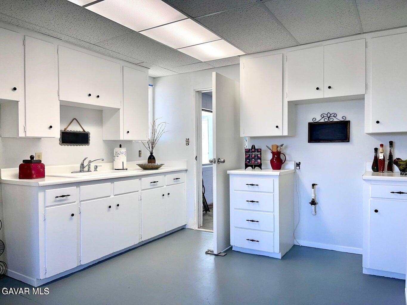 26004539 Property Photo 8