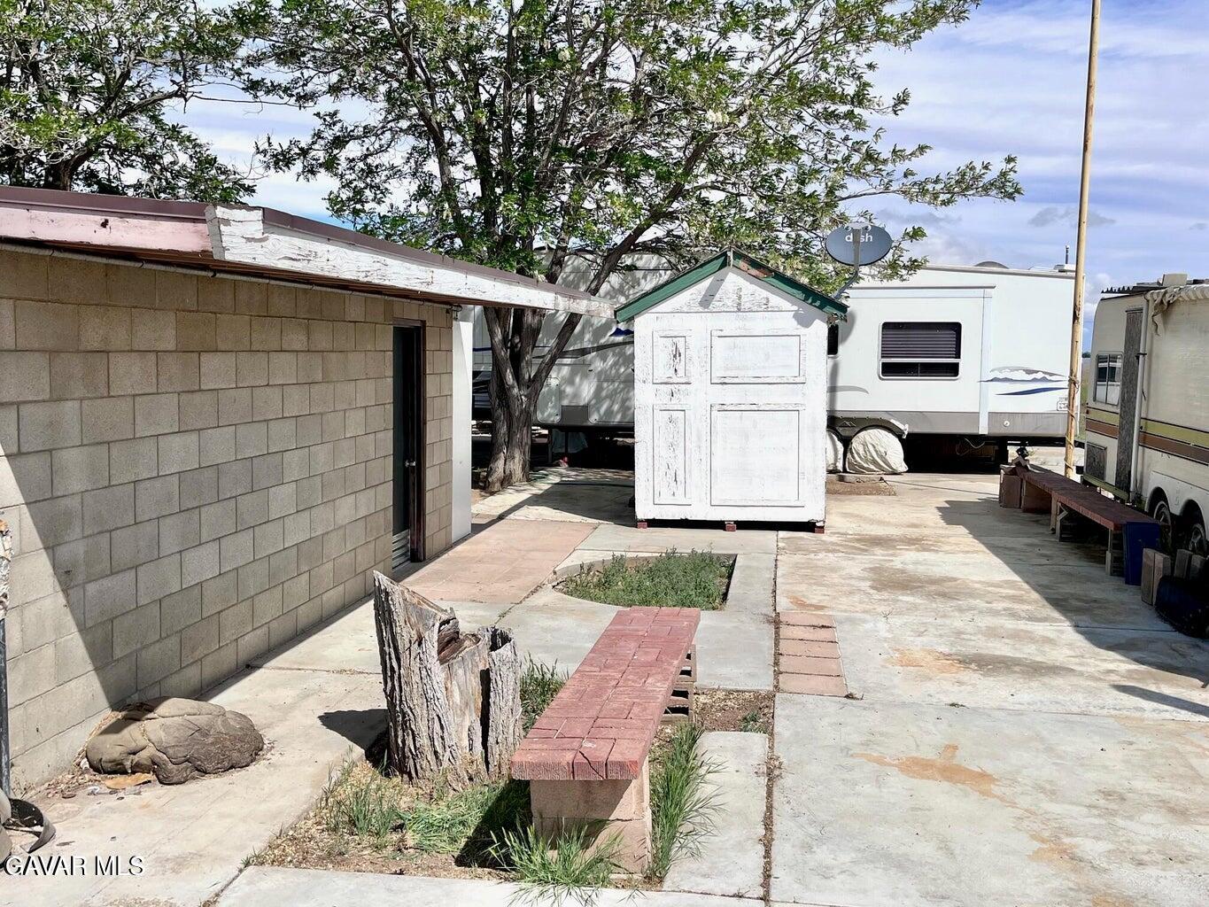 26004539 Property Photo 18