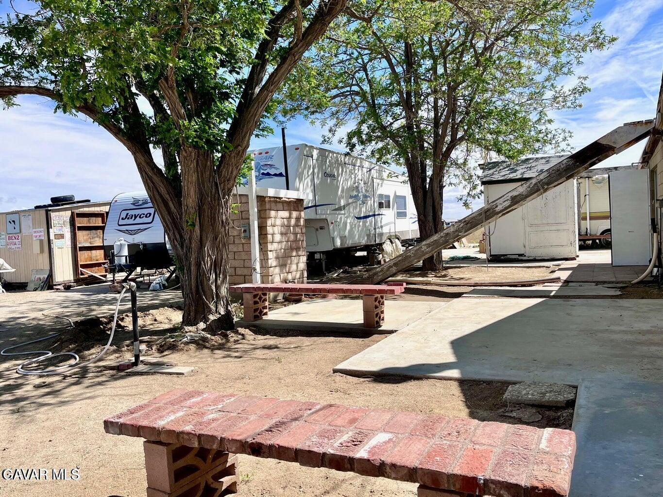 26004539 Property Photo 21