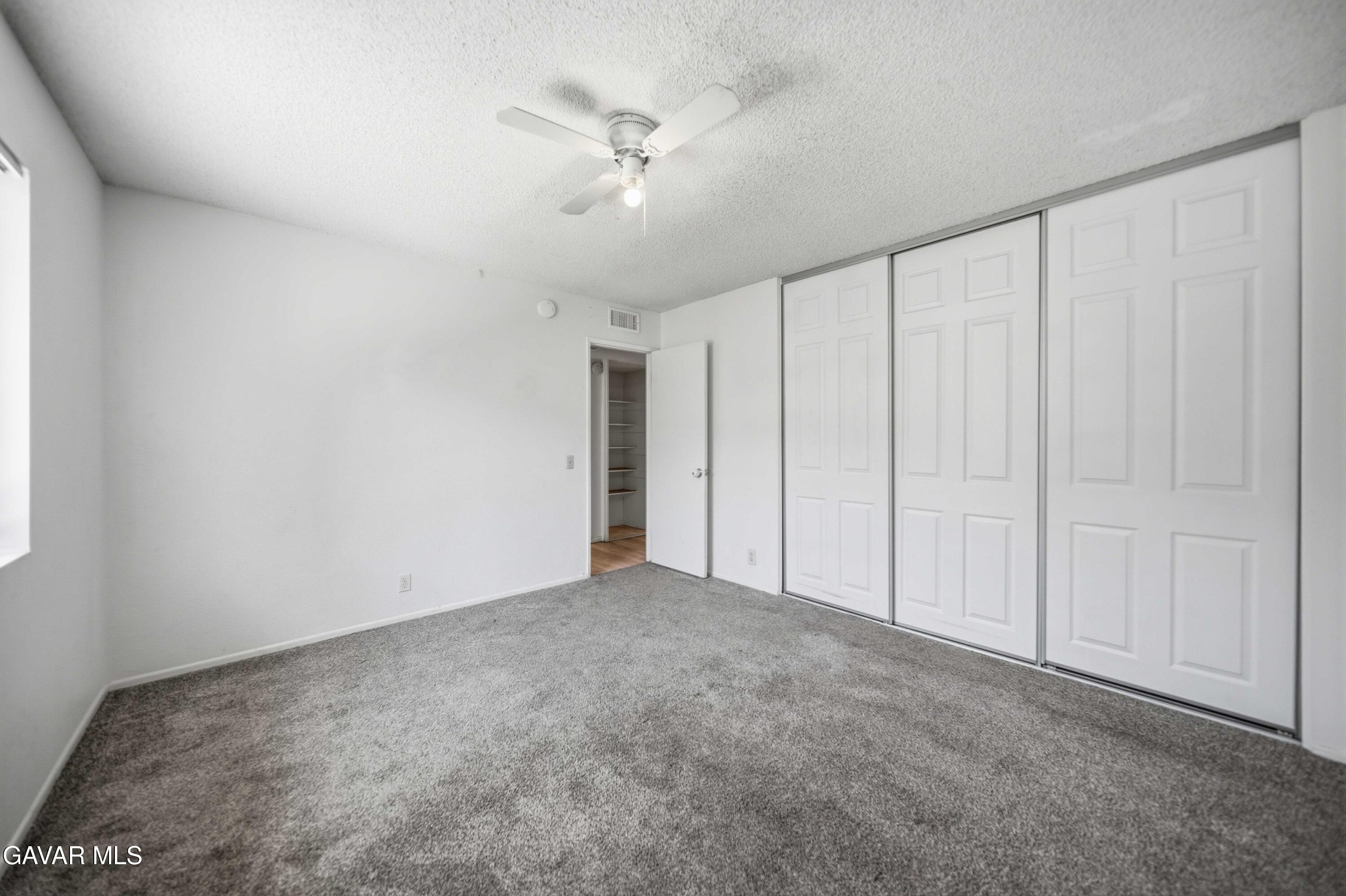 42935 15th, Unit 8 Property Photo 11